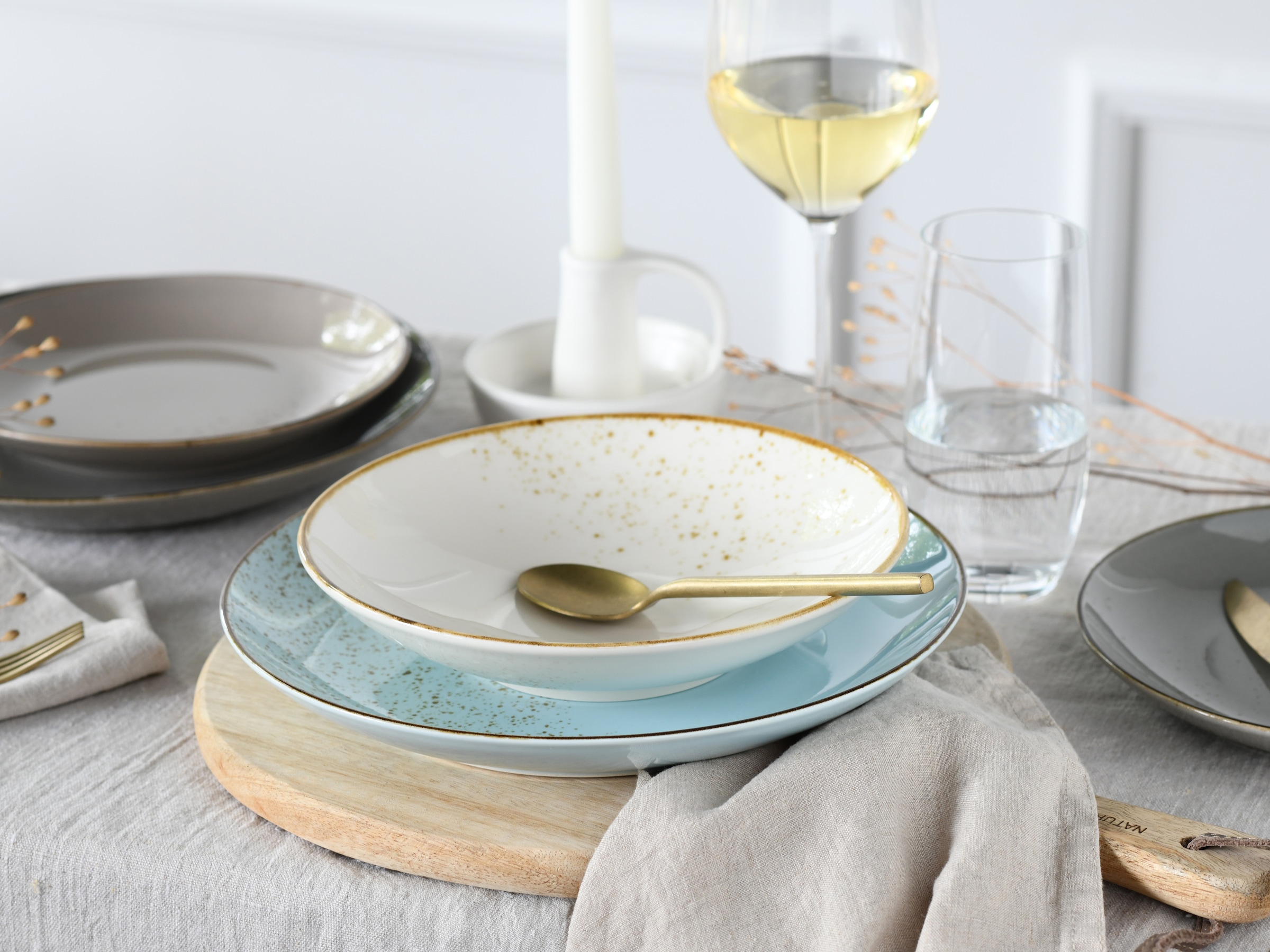 CreaTable Kombiservice »Geschirr-Set NATURE COLLECTION Scandic«, (Set, 16 tlg., Kaffeeservice und Tafelservice im Set, für 4 Personen), Service, Naturfarben mit Sprenkeln, 16 Teile, für 4 Personen