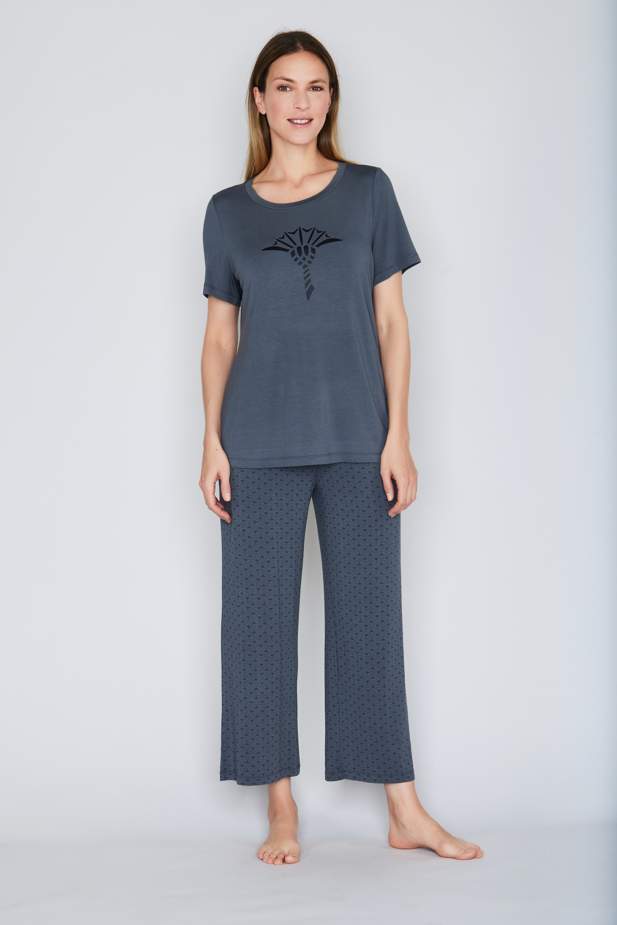 JOOP! T-Shirt »Luxe« mit dezenter Logostickerei