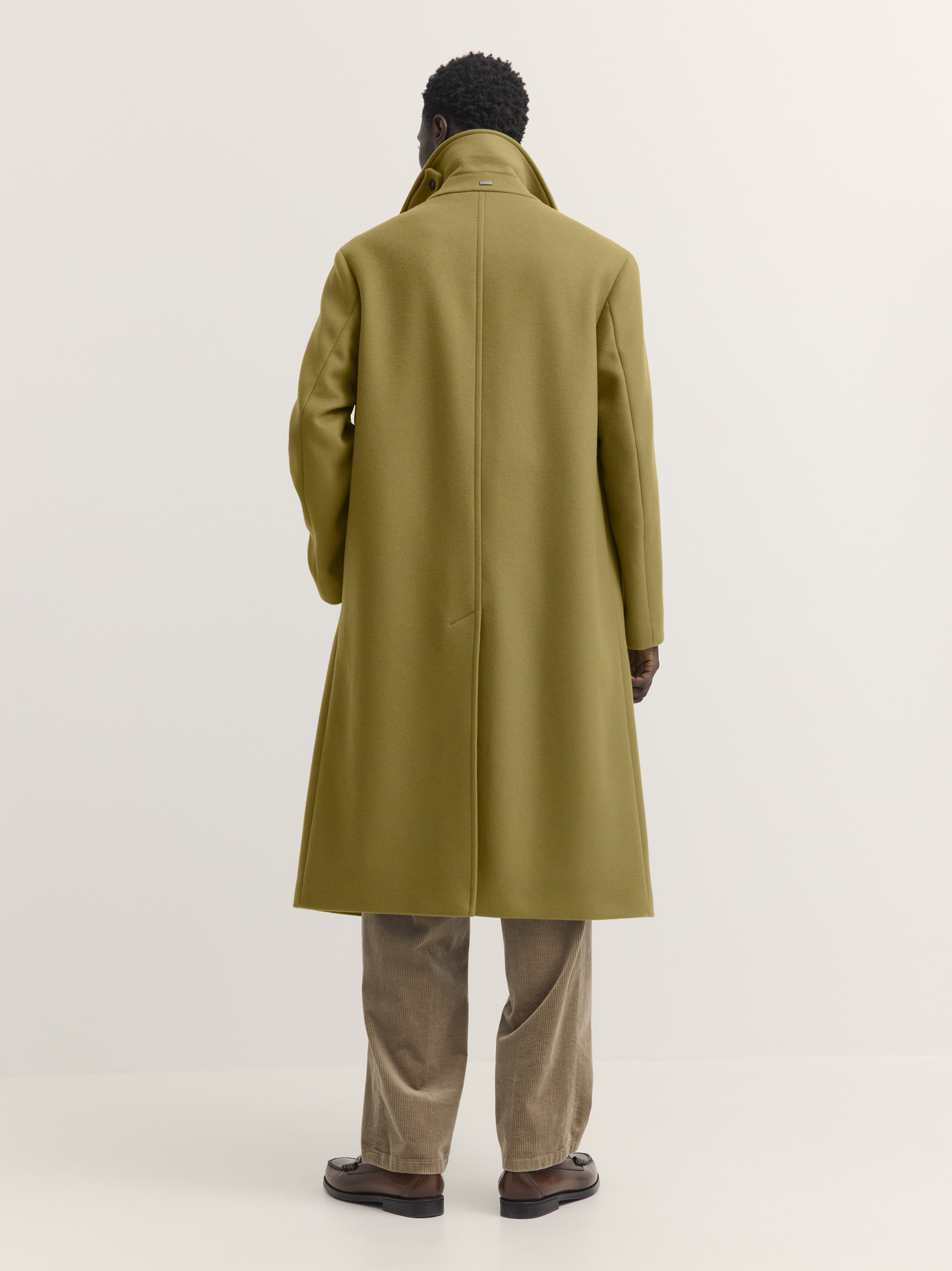 bugatti Kurzmantel »Modern Fit« Modern Fit Woll-Kaschmir Manteco Umlegekragen