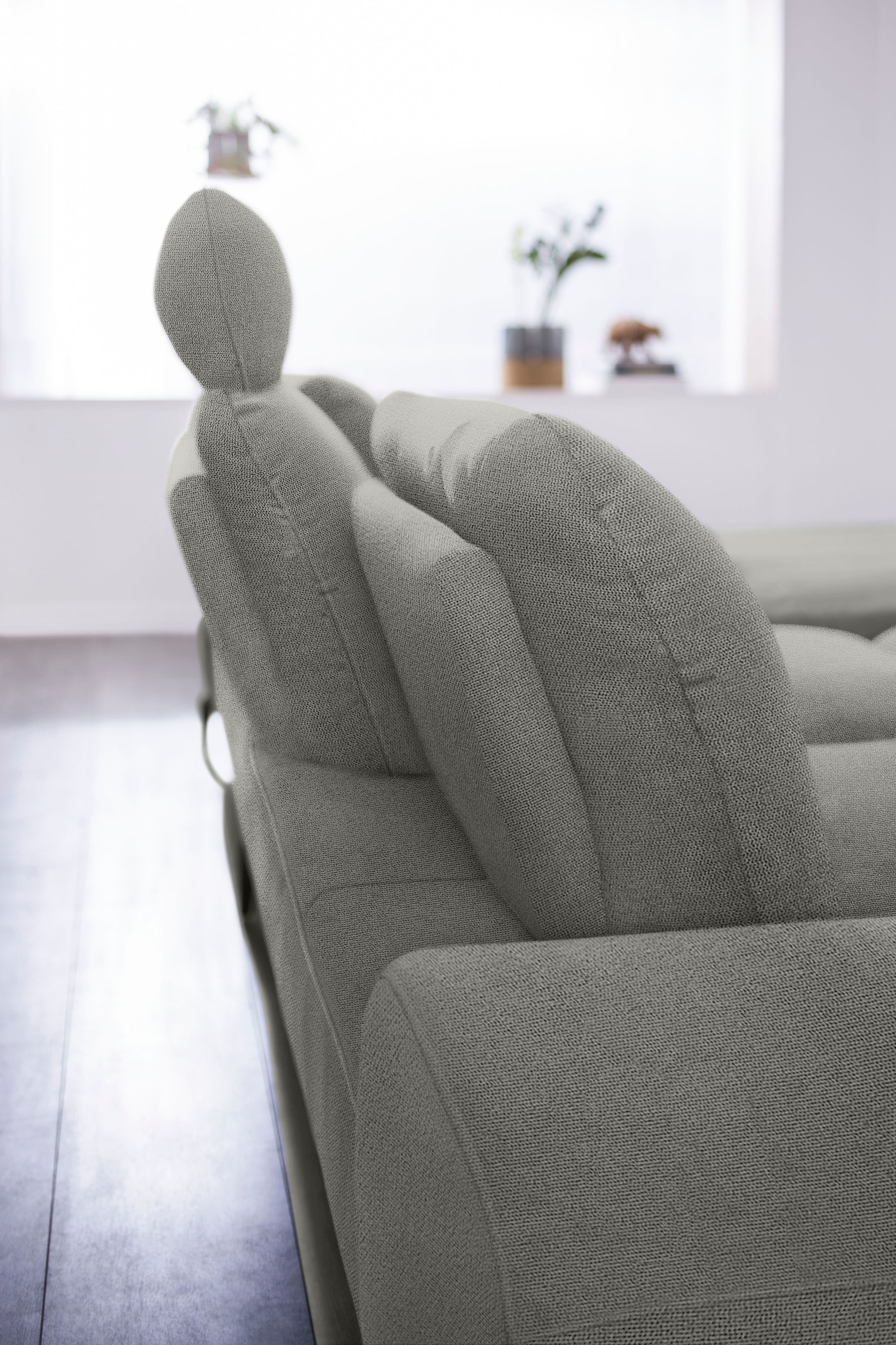 W.SCHILLIG Ecksofa »valentinoo, Designsofa, bequem, elegant und zeitlos, L-Form«, (Set), inklusive Hocker, mit Sitztiefenverstellung, Breite 299 cm
