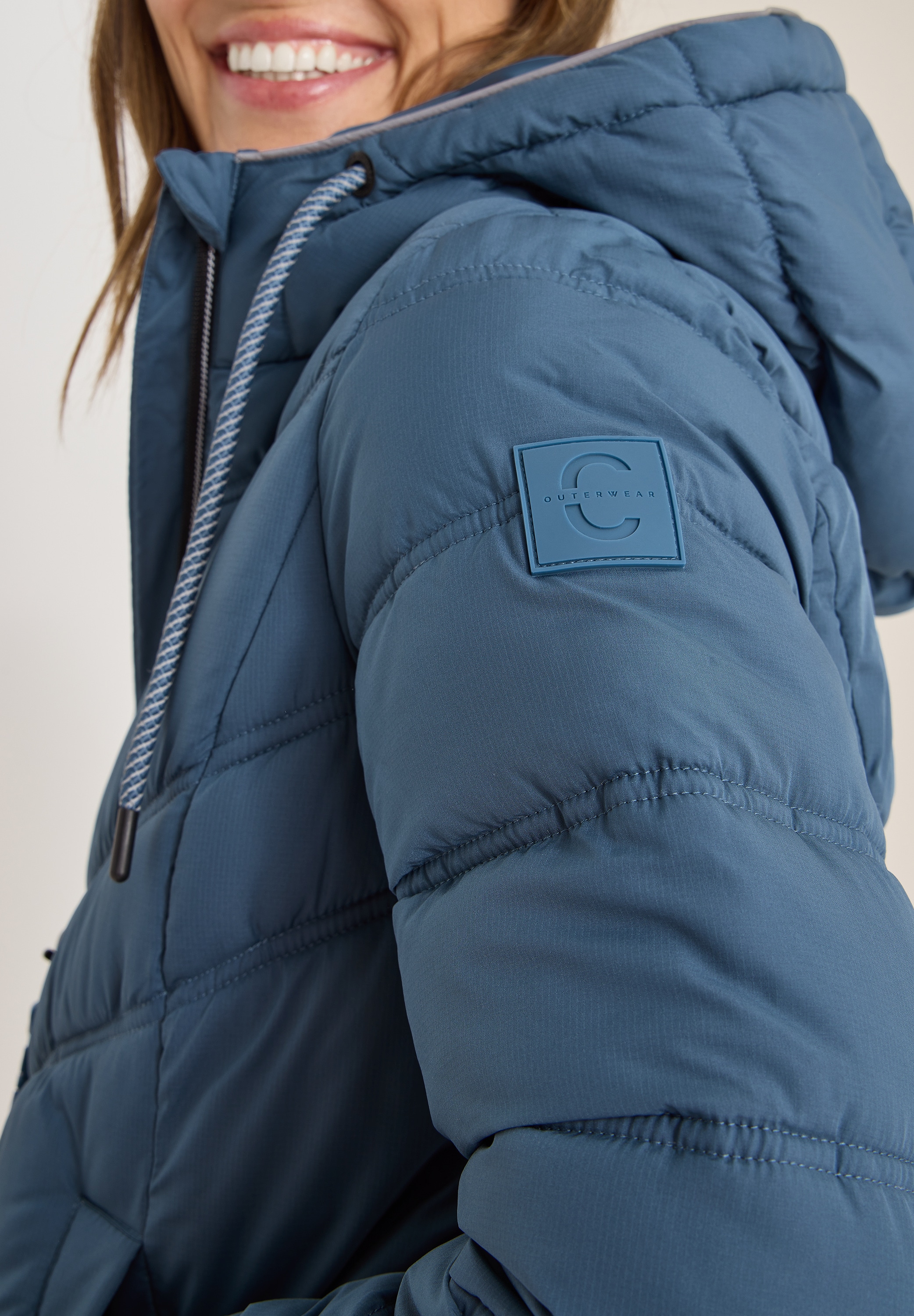 Cecil Steppjacke, mit Kapuze, mit Kapuze