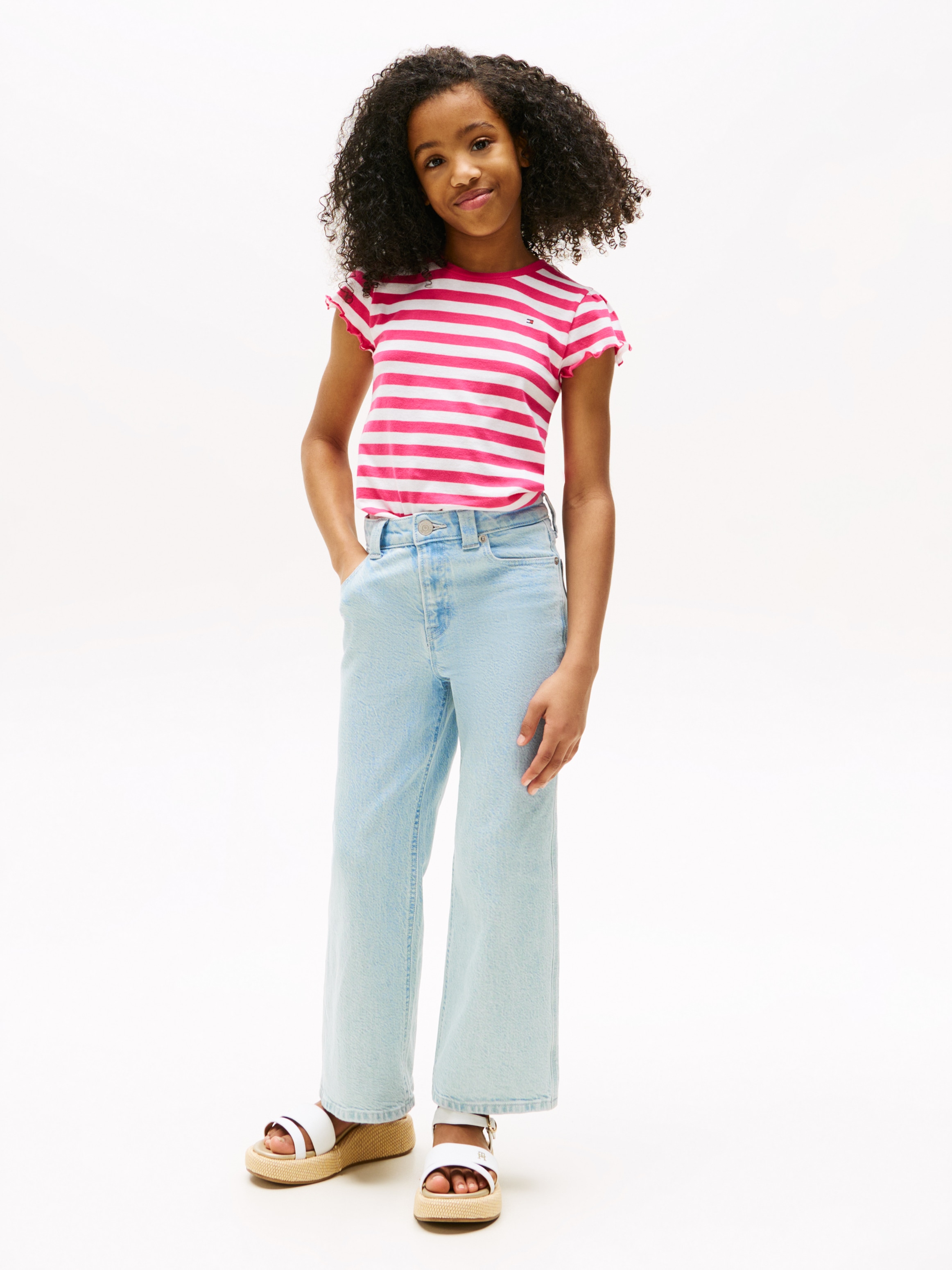 Tommy Hilfiger T-Shirt »ESSENTIAL STRIPE RUFFLE TOP SS« für Kinder bis 16 Jahre, mit gewellter Kante