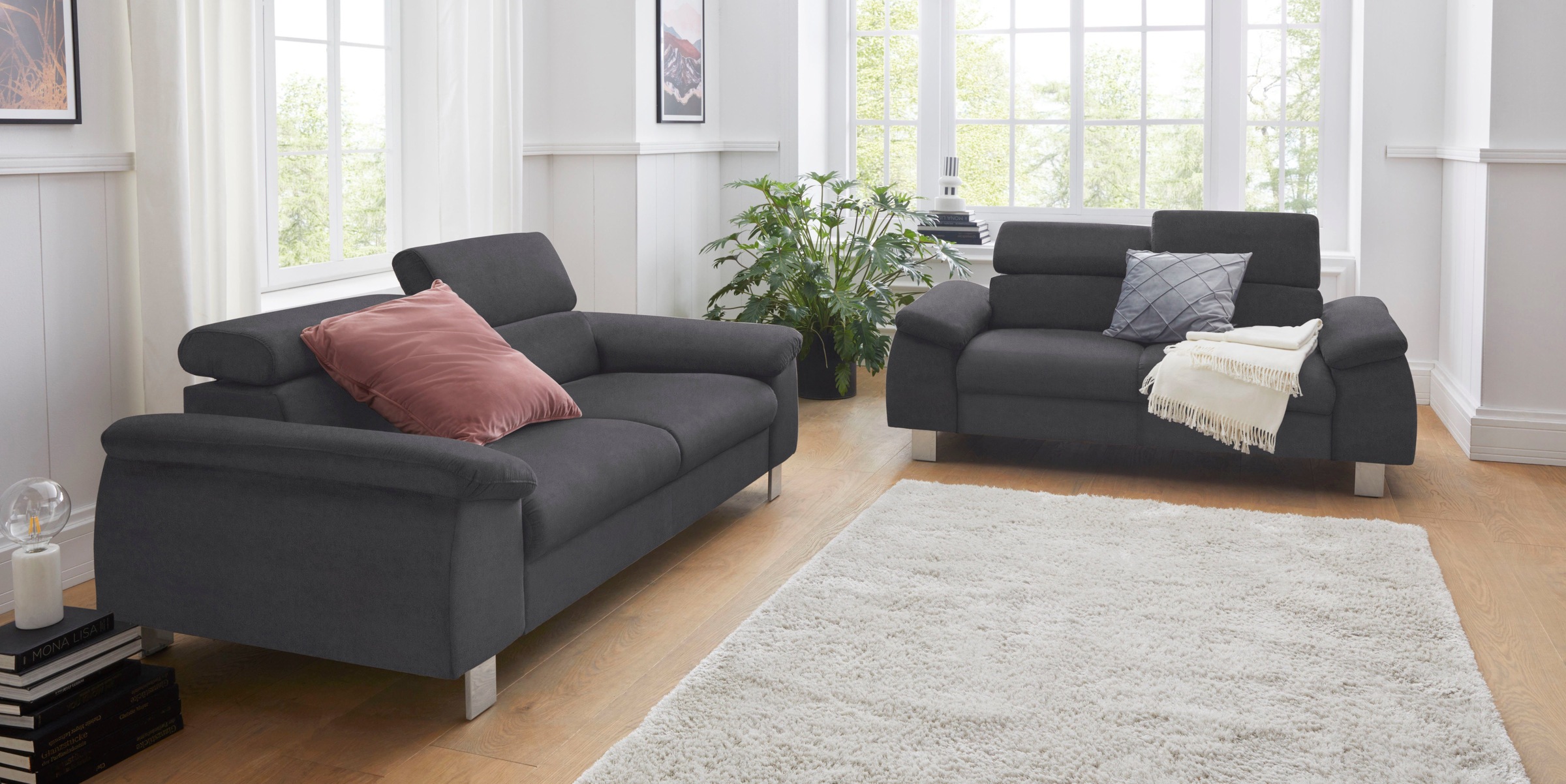 COTTA Polstergarnitur »Komaris«, (Set), Set bestehend aus: 2-Sitzer mit Kopfteilverstellung & Hocker