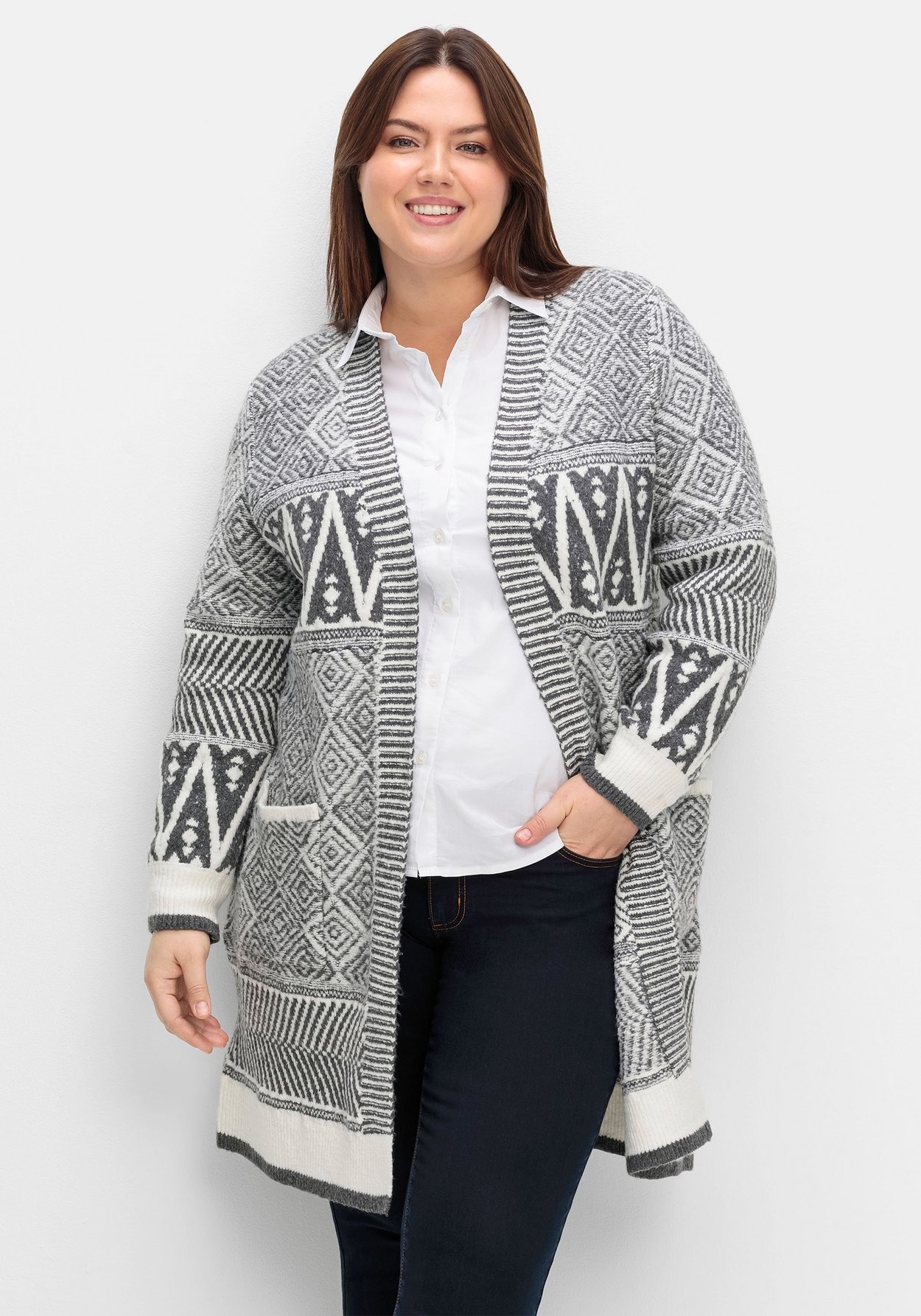 Longstrickjacke »Lange Strickjacke im Jacquard-Mustermix«, im Jacquard-Mustermix