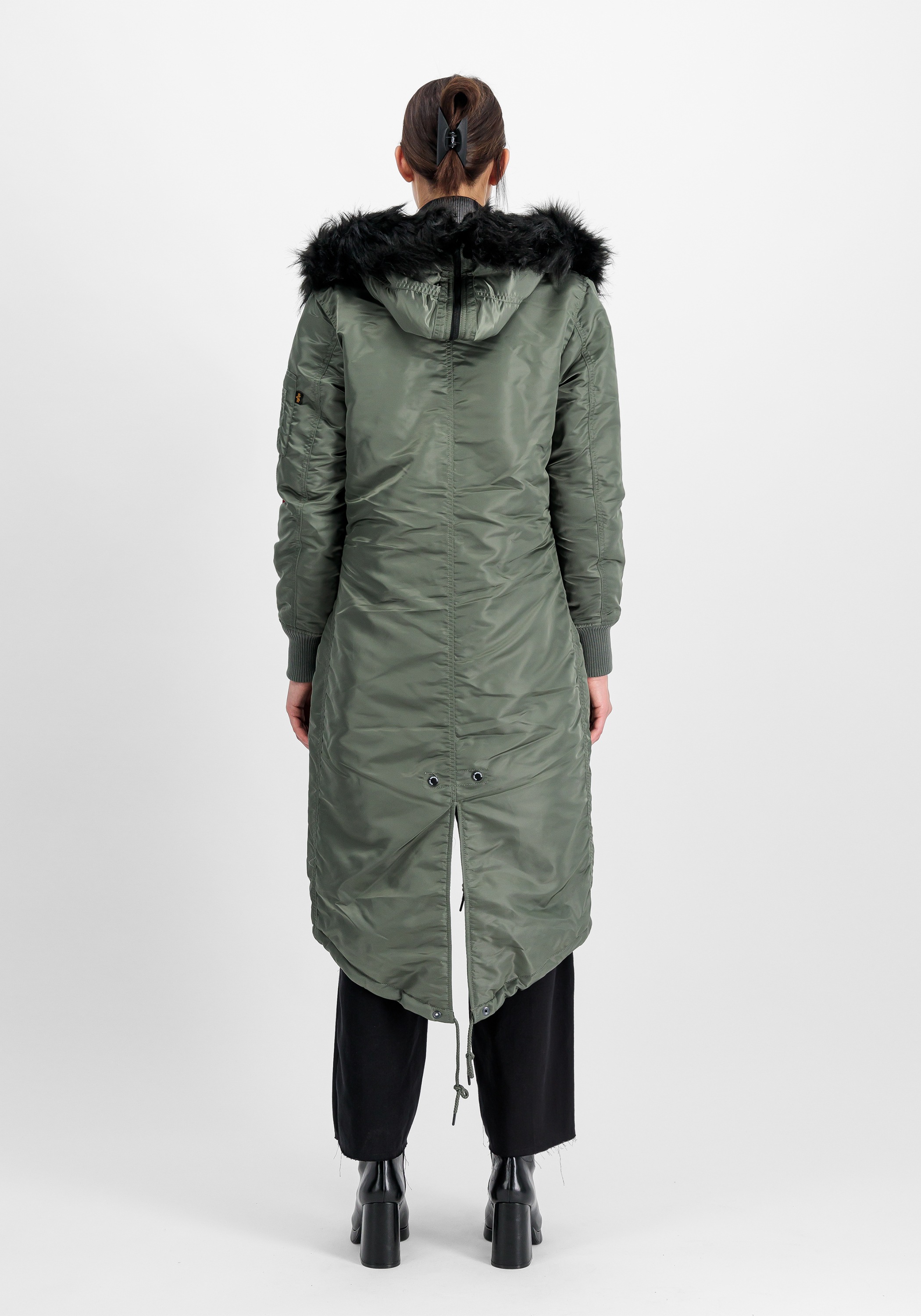 Alpha Industries Winterjacke »Alpha Industries Women - Cold Weather Jackets Long Fishtail W«