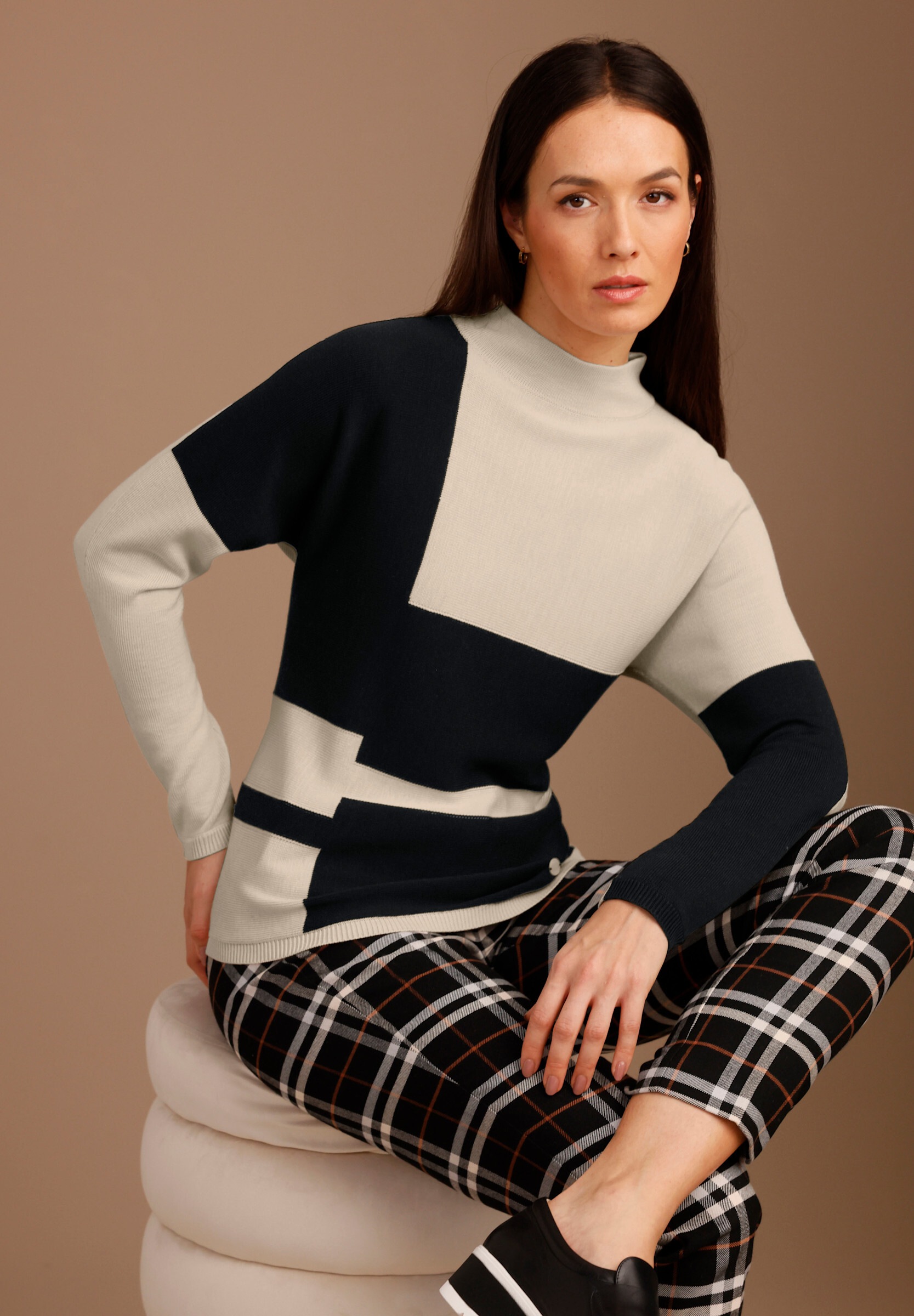 creation L Strickpullover »Merino-Lyocell-Pullover Stehkragenpullover mit Intarsien-Dessin«