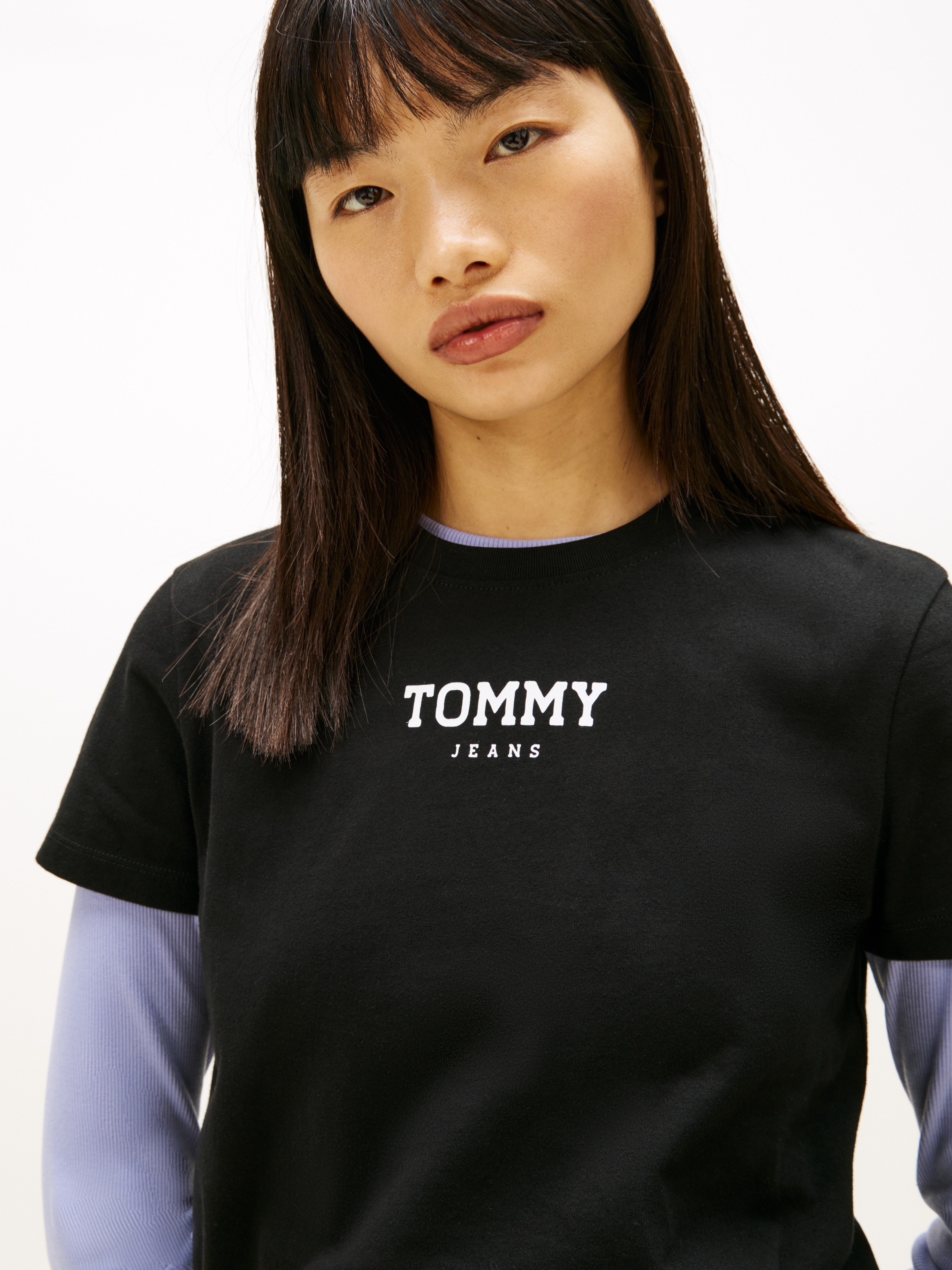 Tommy Jeans Kurzarmshirt »TJW REG ESSENTIAL LOGO 2 TEE EXT«