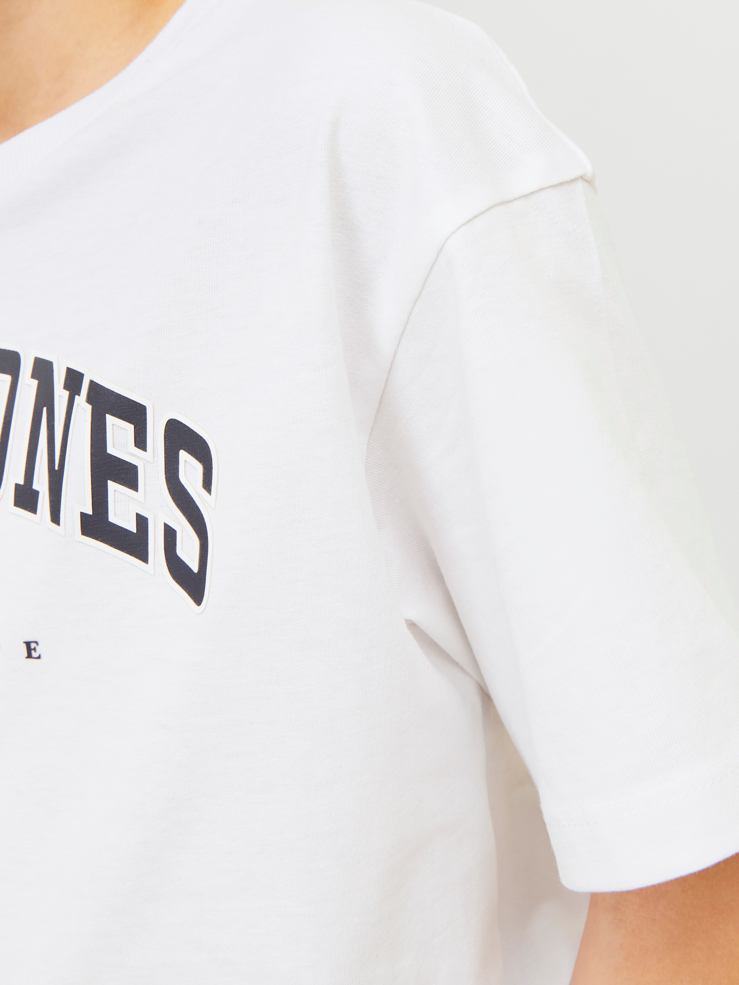Jack & Jones Junior Rundhalsshirt »JJECALEB VARSITY TEE SS O-NECK NOOS JNR«