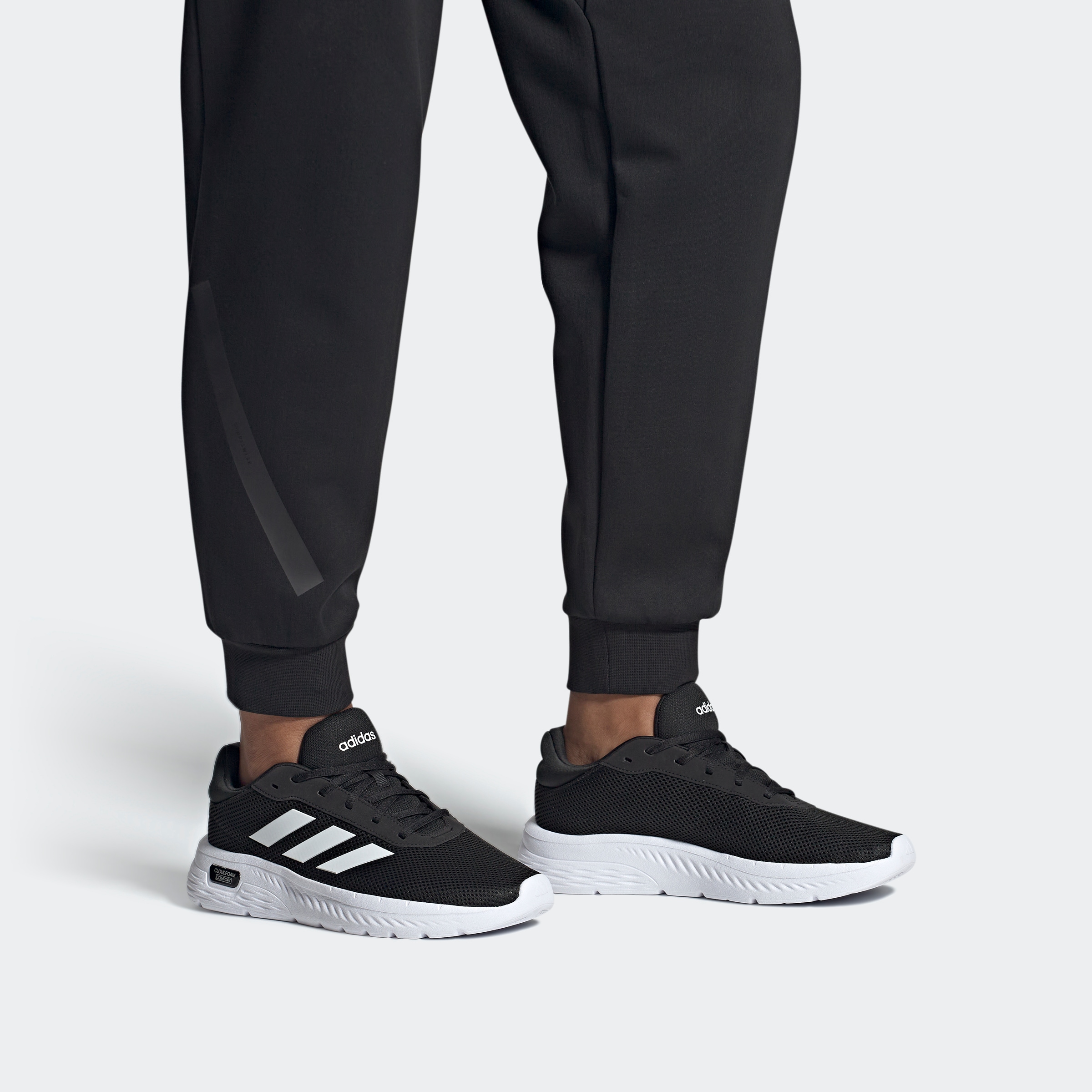 adidas Sportswear Walkingschuh »CLOUDFOAM COMFY«