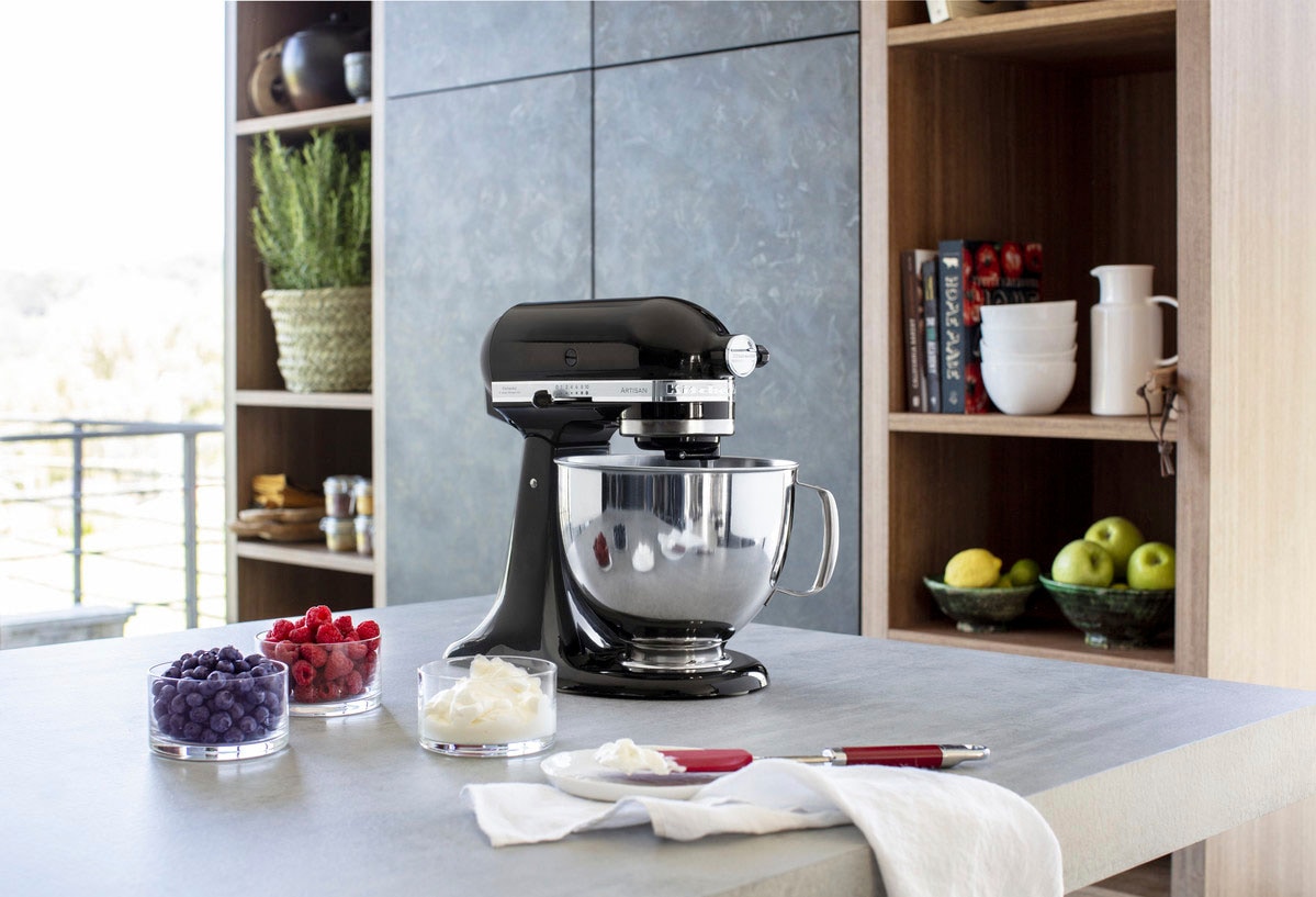 KitchenAid Küchenmaschine »5KSM125EOB«, mit Gratis Glasschüssel+3 Nudelvorsätzen