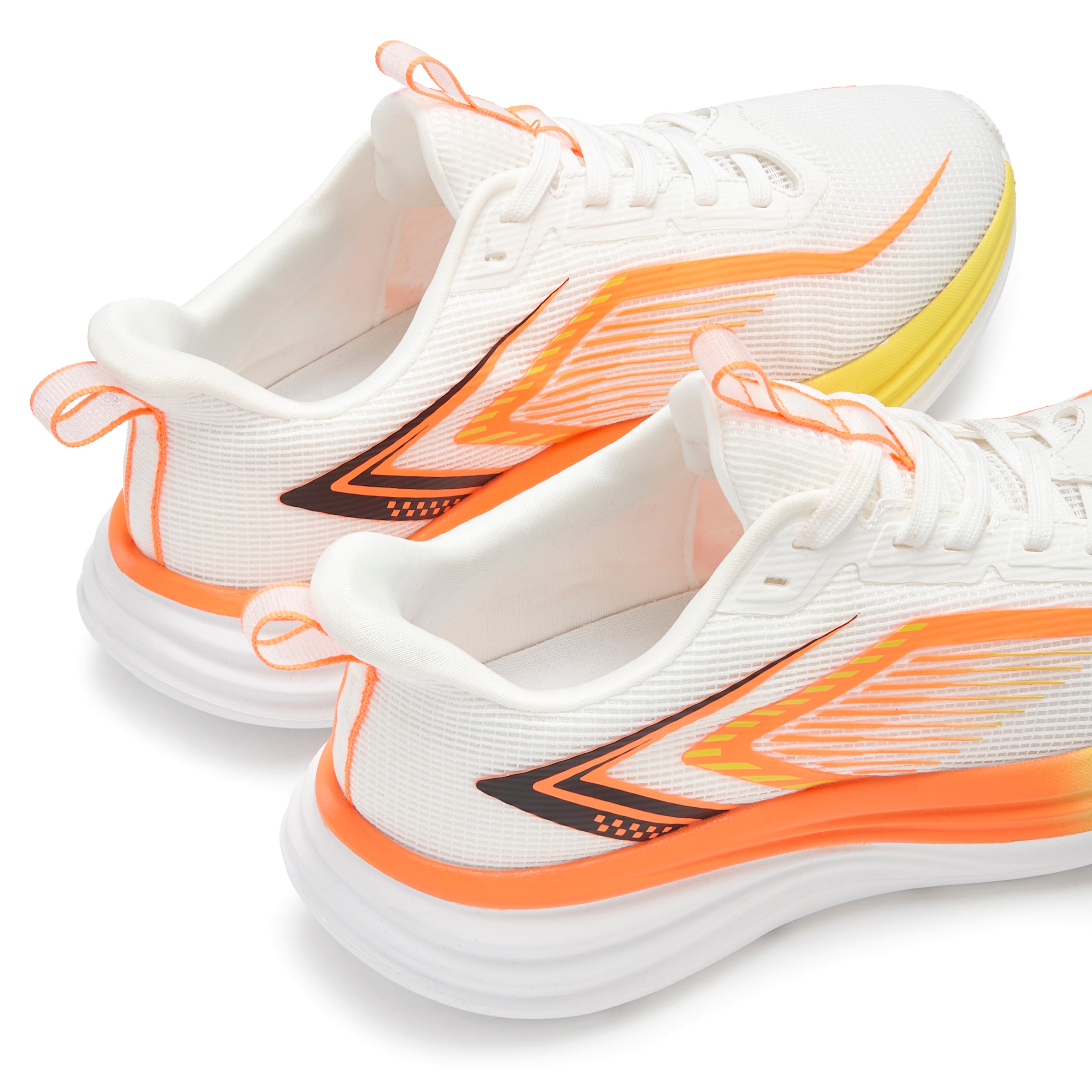 John Devin Sneaker »Schnürhalbschuh, Halbschuh, Freizeitschuh, Turnschuh«  im sportiven Look mit dämpfender Chunky Außensohle Unisex VEGAN