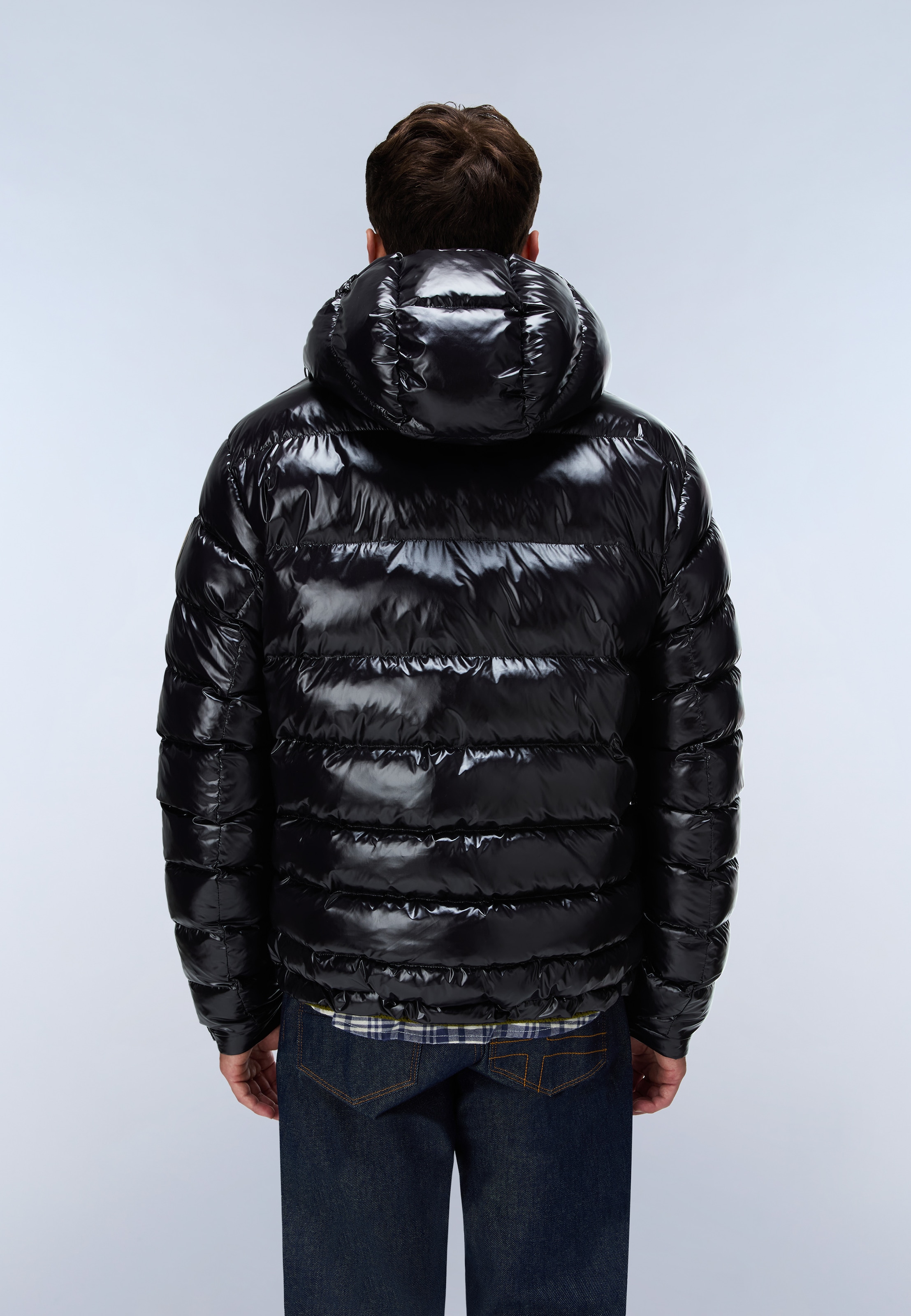 Napapijri Steppjacke »A-TEREZ SHINY BLACK BEAUTY« mit markanter Steppung, aus Polyamid, auch in großen Größen