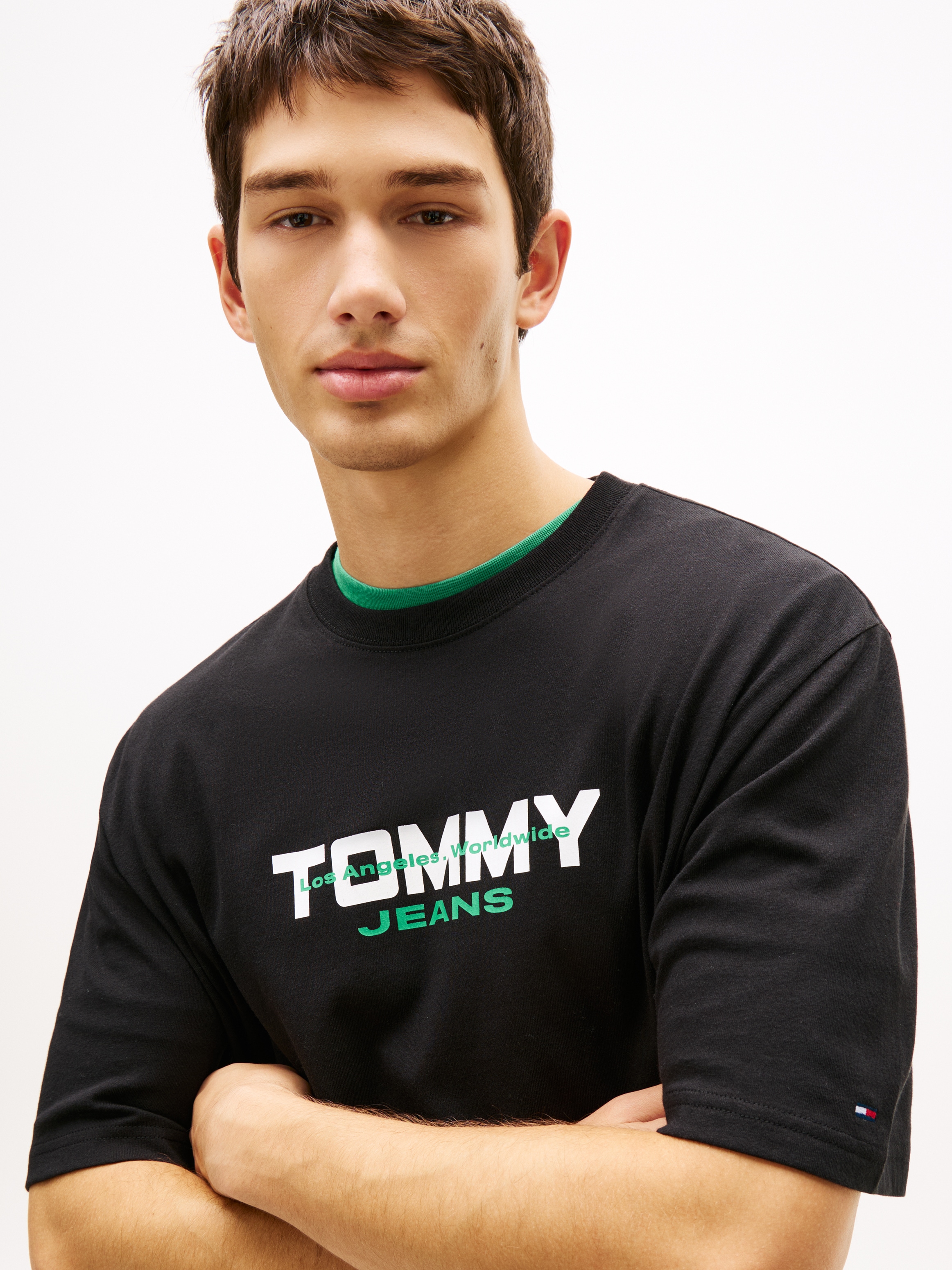 Tommy Jeans T-Shirt »TJM 90S BLOCK« Relaxed fit mit Rundhalsausschnitt