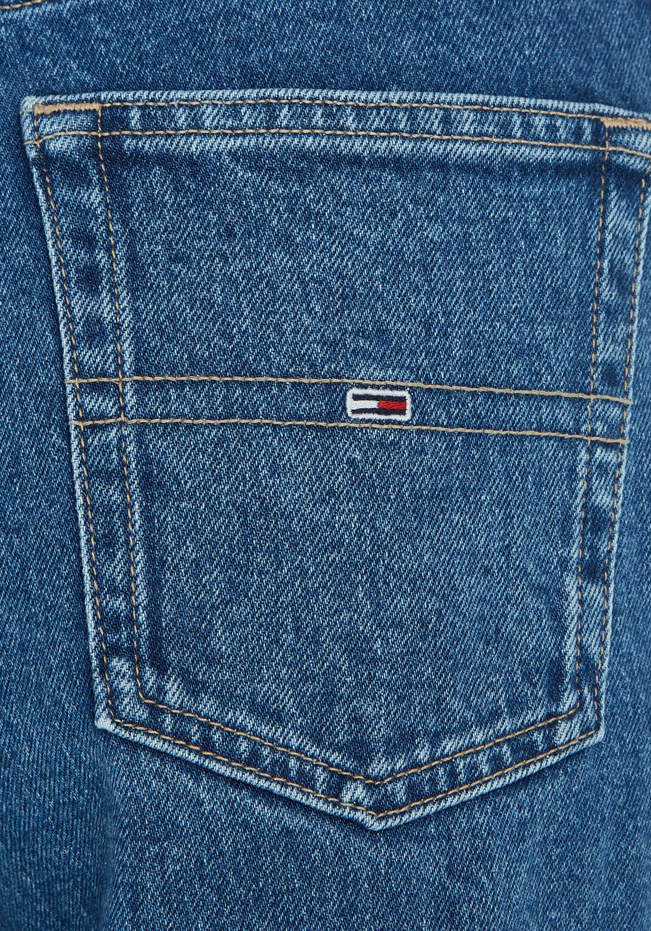 Tommy Jeans Weite Jeans »CLAIRE HGH WD BH4116«, mit Tommy Jeans Markenlabel & Badge