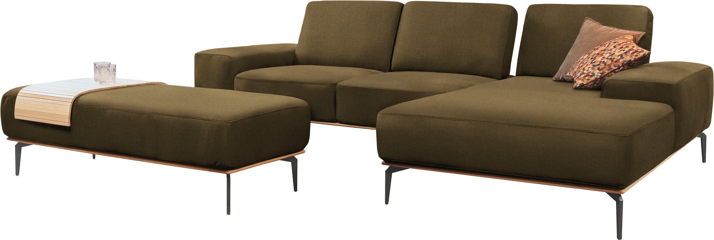 W.SCHILLIG Ecksofa »run, Designsofa mit tollem Sitzkomfort, bequem, L-Form«, mit Holzsockel, Füße in Schwarz pulverbeschichtet, Breite 299 cm
