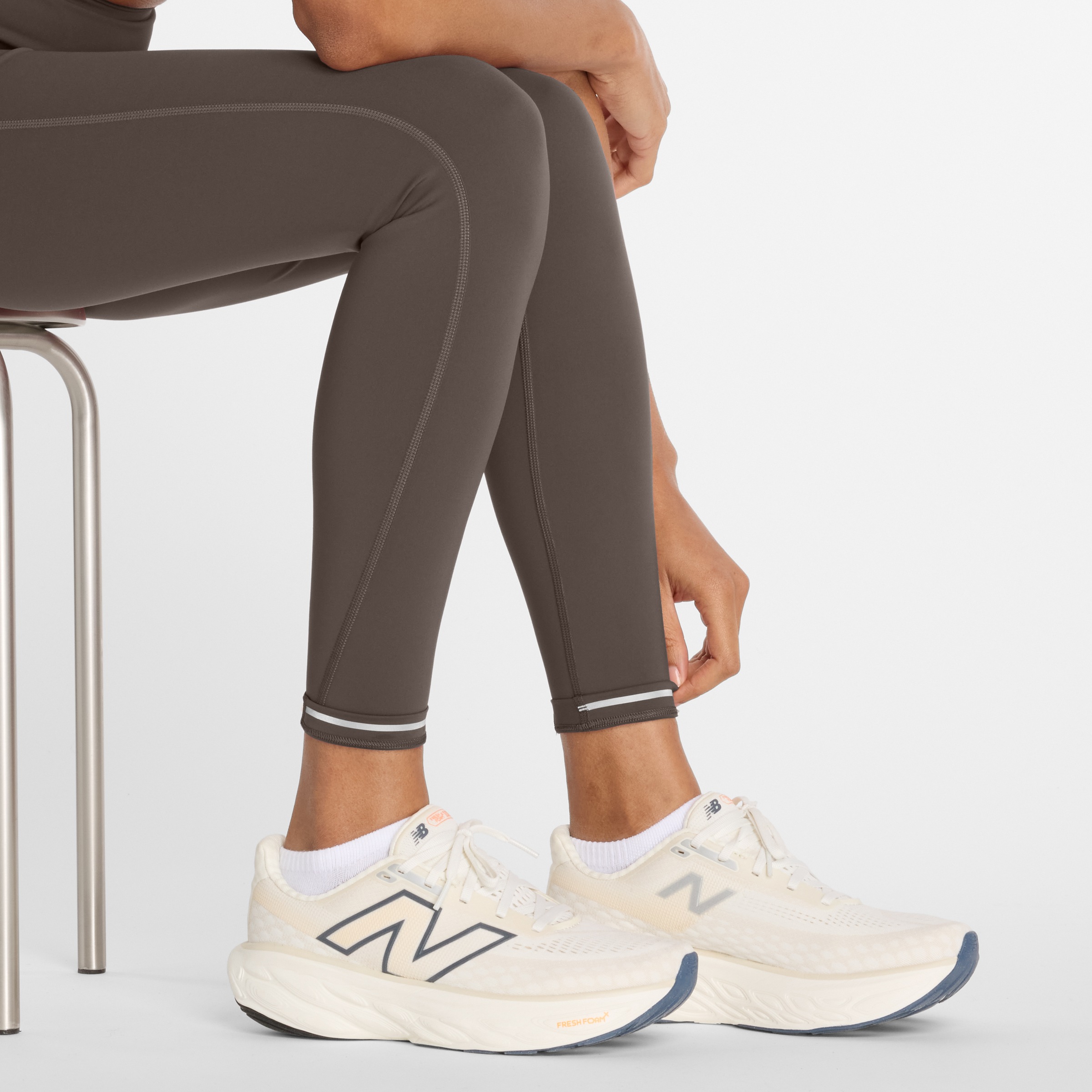 New Balance Lauftights »Sleek High Rise Legging 25"«  hoher Bund, sportlicher Stil, für Erwachsene
