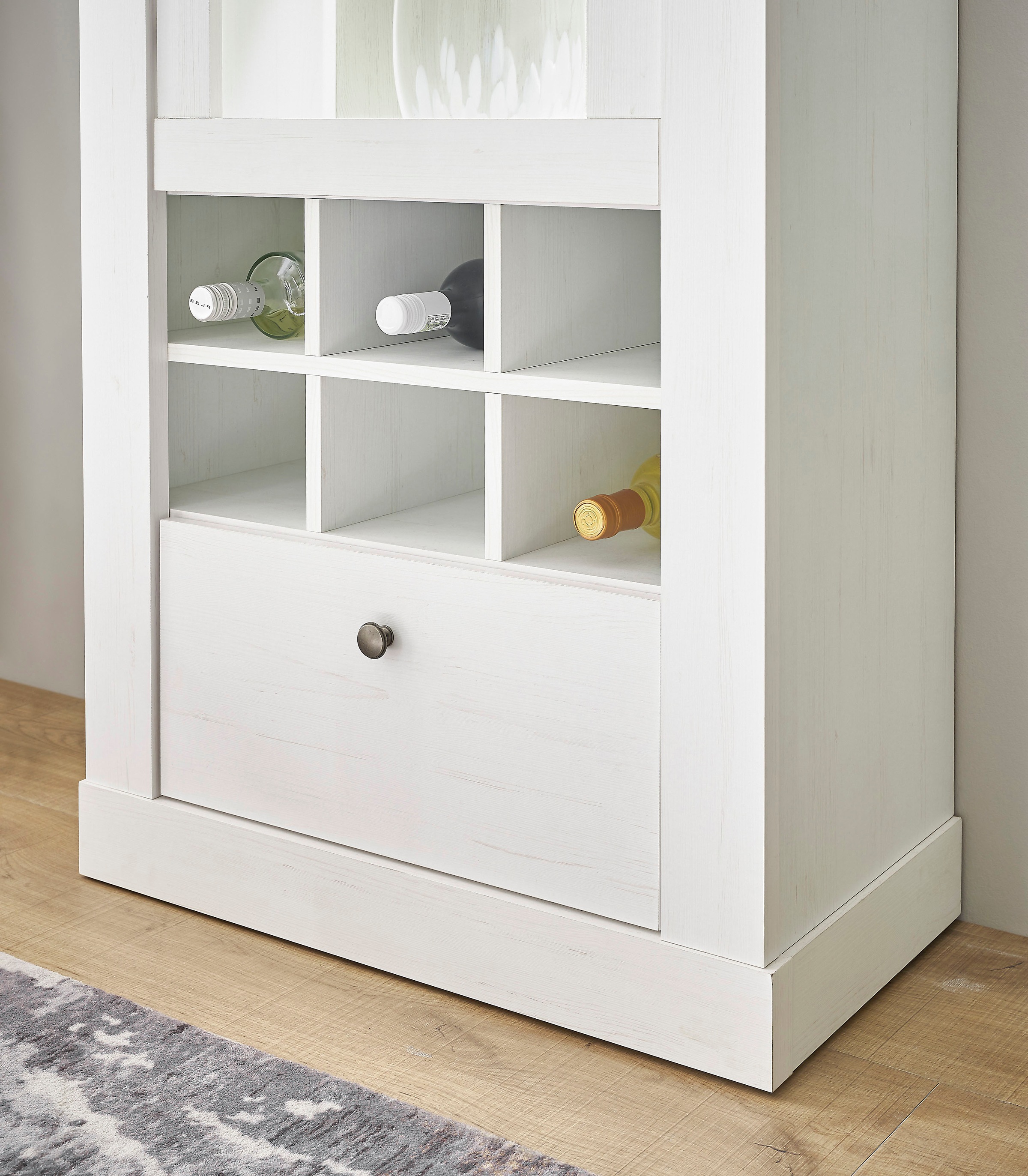 Home affaire Wohnwand »RAVENNA«, (4 St.), im romantischen Landhausstil, Griffe aus Metall, Softclose-Funktion