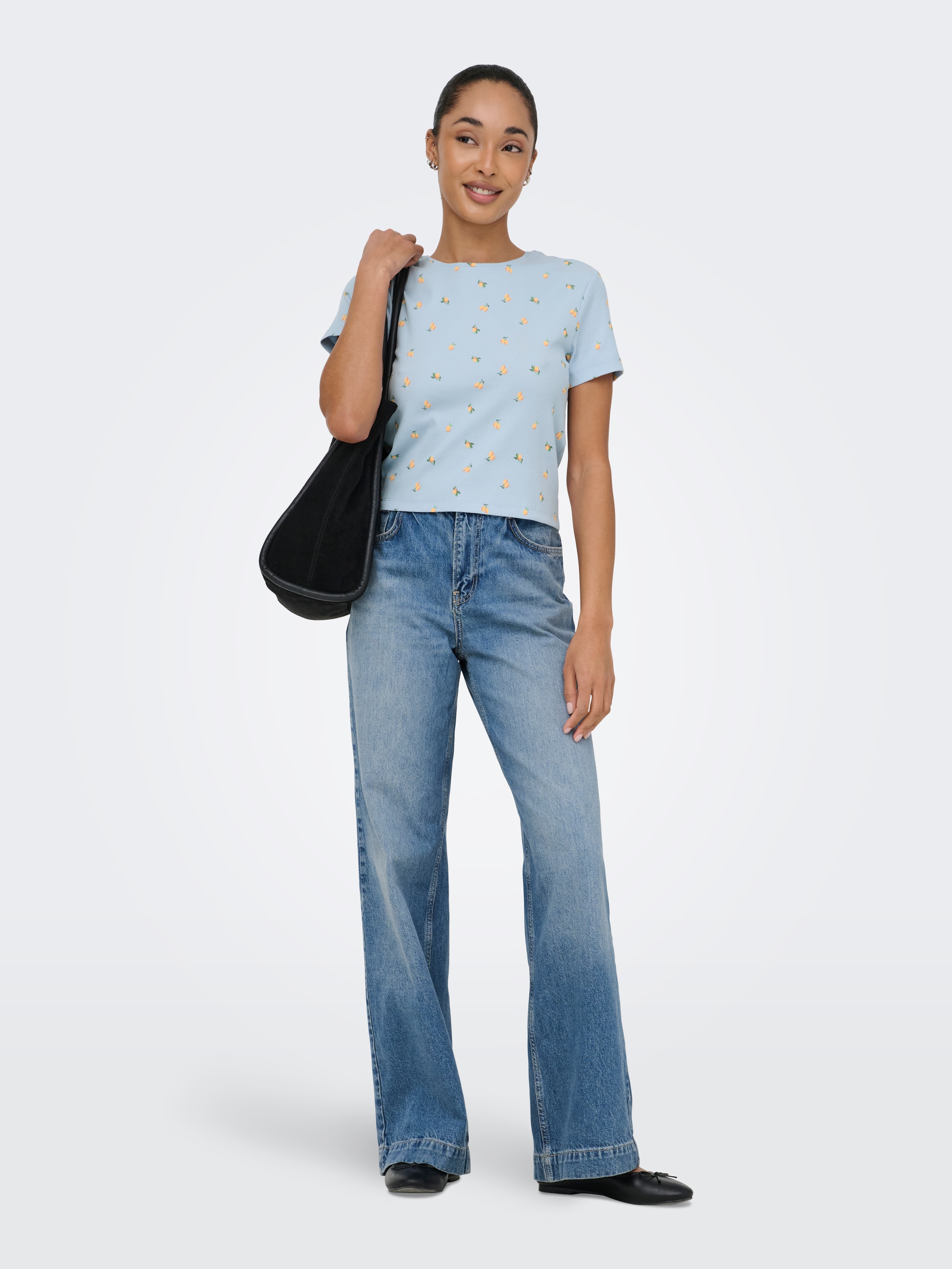 ONLY Kurzarmshirt »ONLFENJA LIFE SS AOP TOP JRS NOOS« Baumwollmischung, Cropped Fit, Rundhals