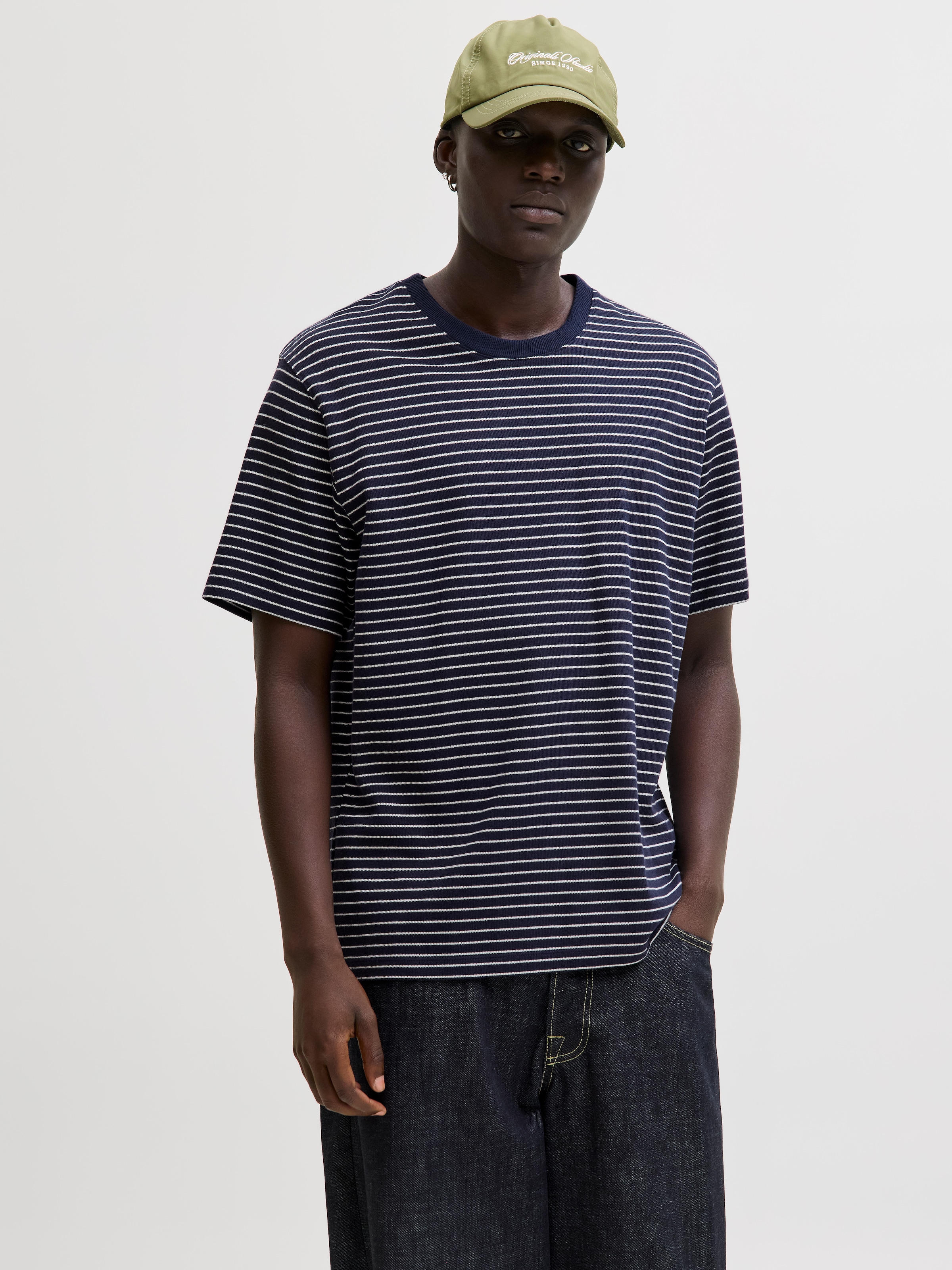 Jack & Jones Rundhalsshirt »JJEDOVER STRIPED TEE SS CREW NECK SN« mit Streifendesign