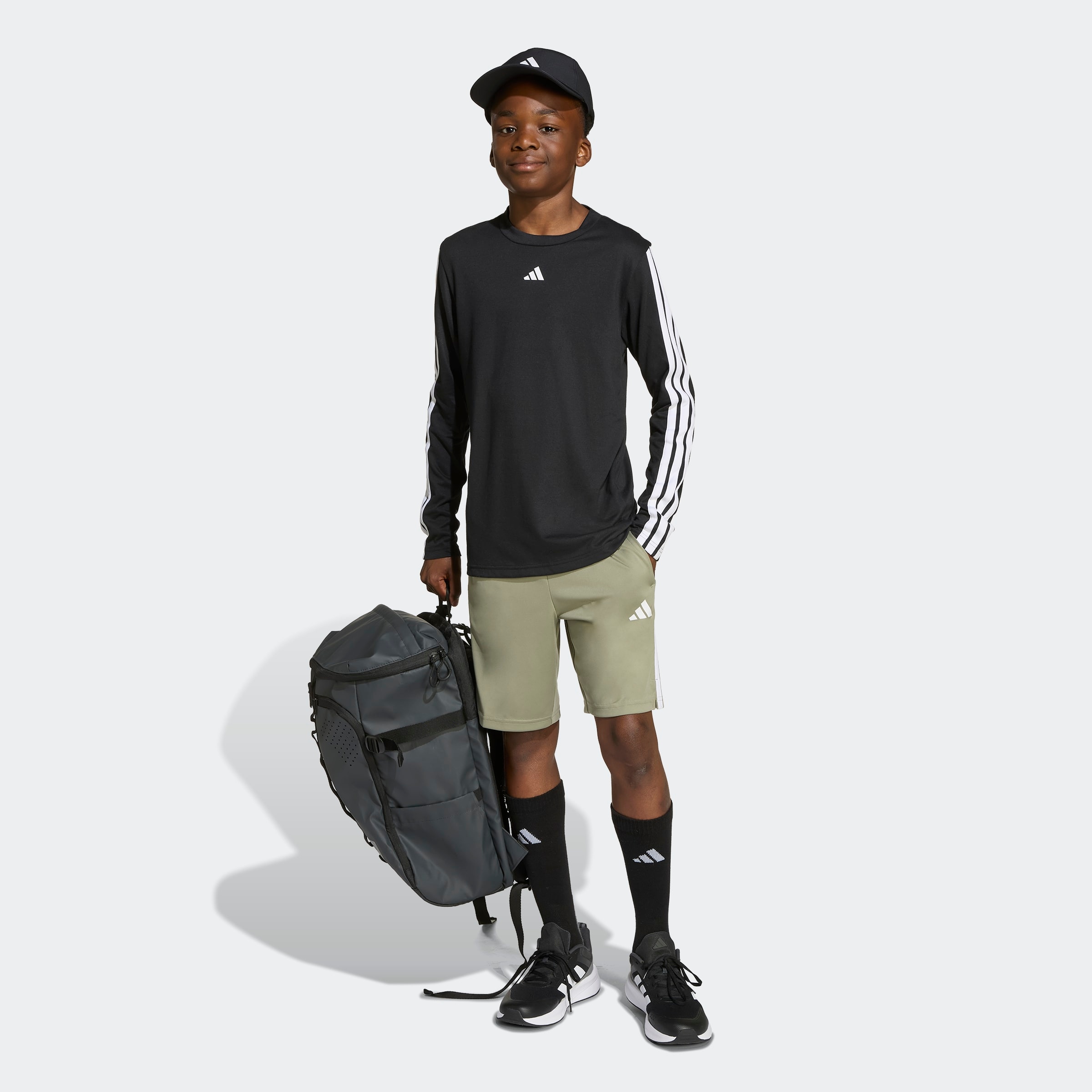 adidas Sportswear Funktionsshirt »TRAIN ESSENTIALS LONGSLEEVE KINDER« für Kinder, mit climacool® Technologie, Rundhalsausschnitt