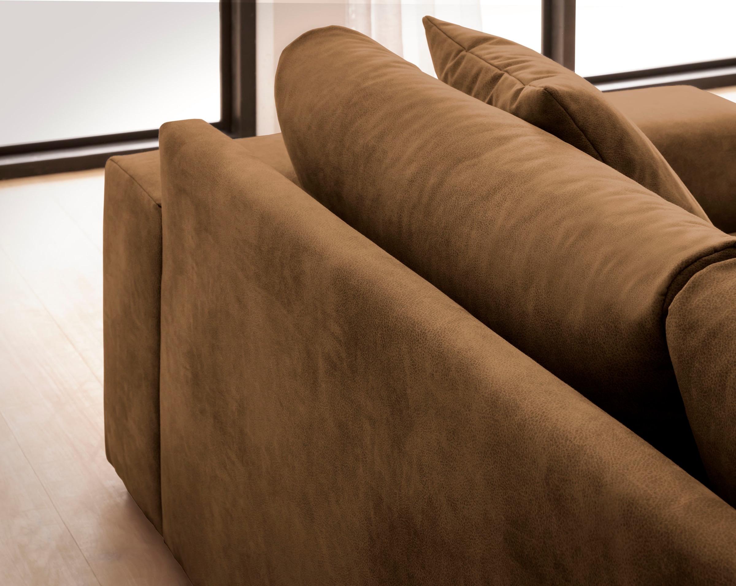 andas Ecksofa »SLEETLAND XXL in Samtvelours oder Vintage-Leder-Optik, L-Form,«, besonders groß und bequem