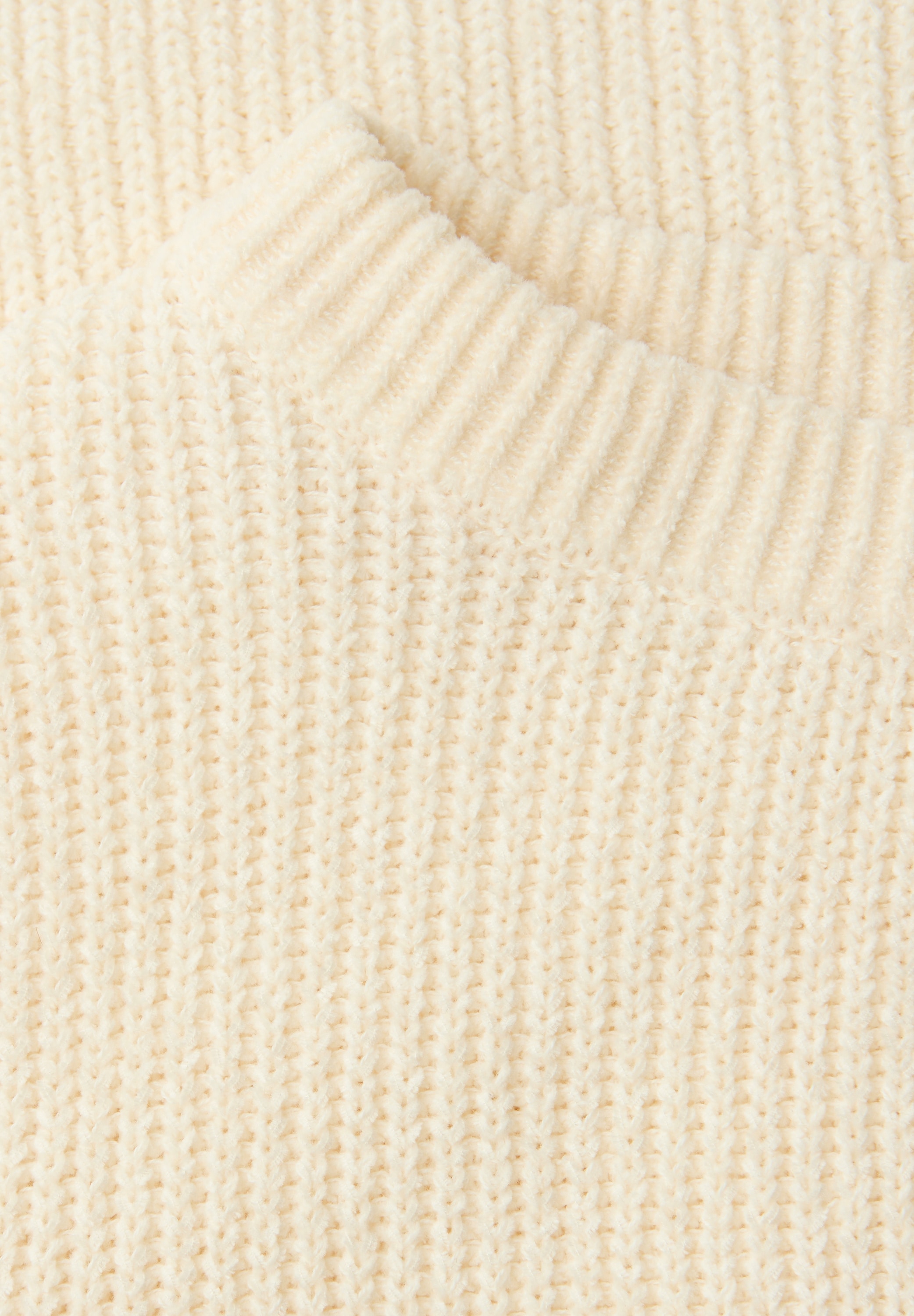 STREET ONE Strickpullover Chenille Pullover mit U-Boot-Auschnitt