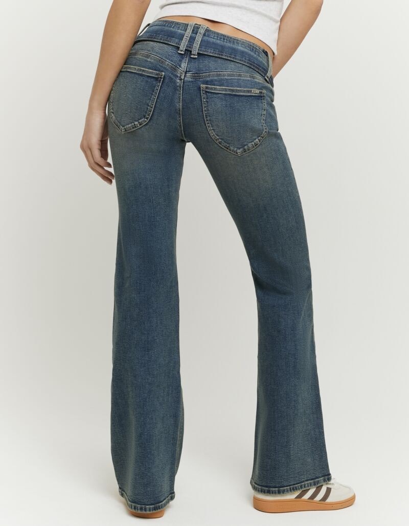 Tally Weijl Bootcut-Jeans »SPADECINTY« Baumwollmischung, Mid Waist mit Bootcut und Gürtel