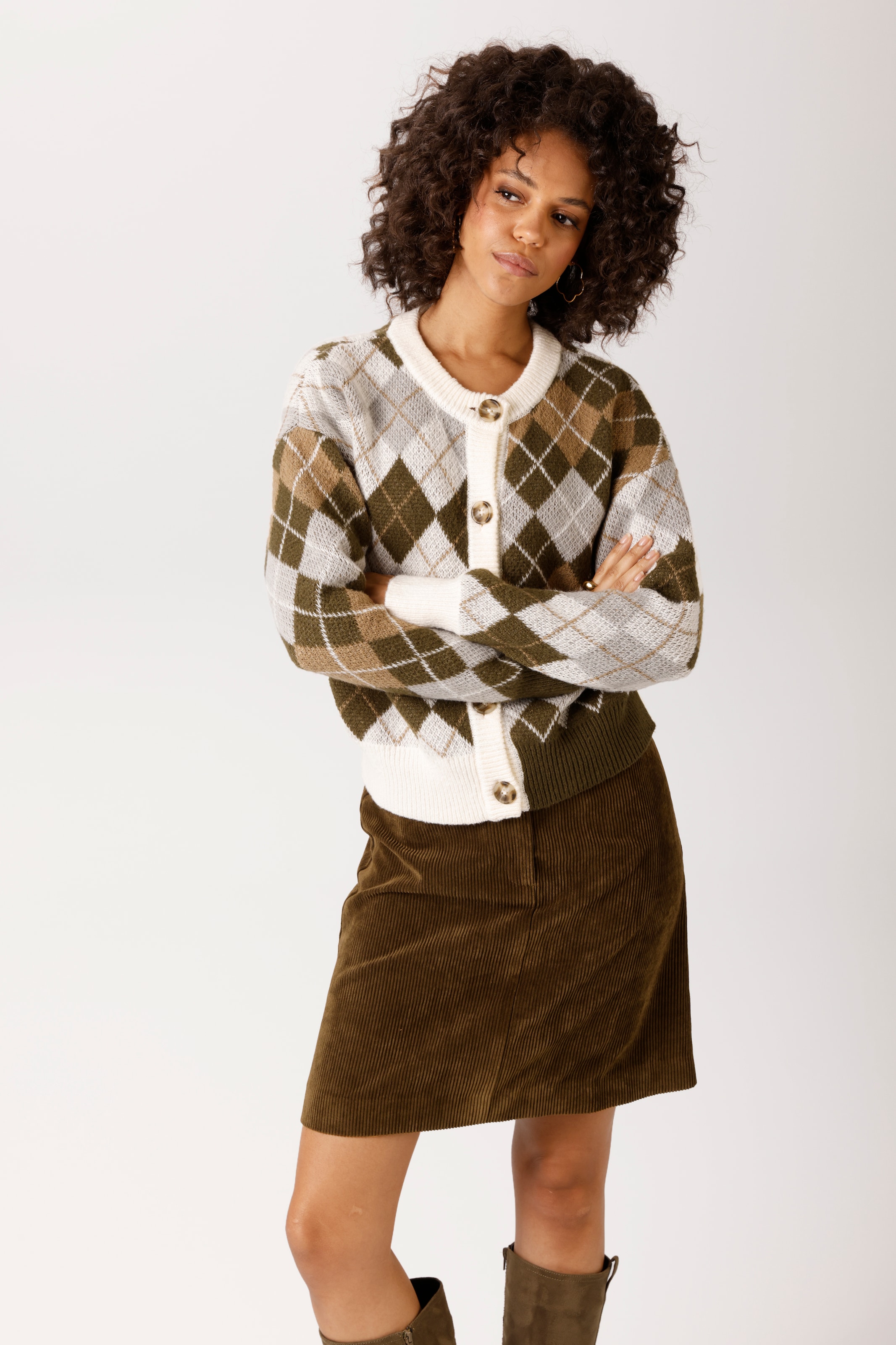 Aniston CASUAL Strickjacke im trendfarbenen Rauten-Muster-Mix - NEUE KOLLEKTION