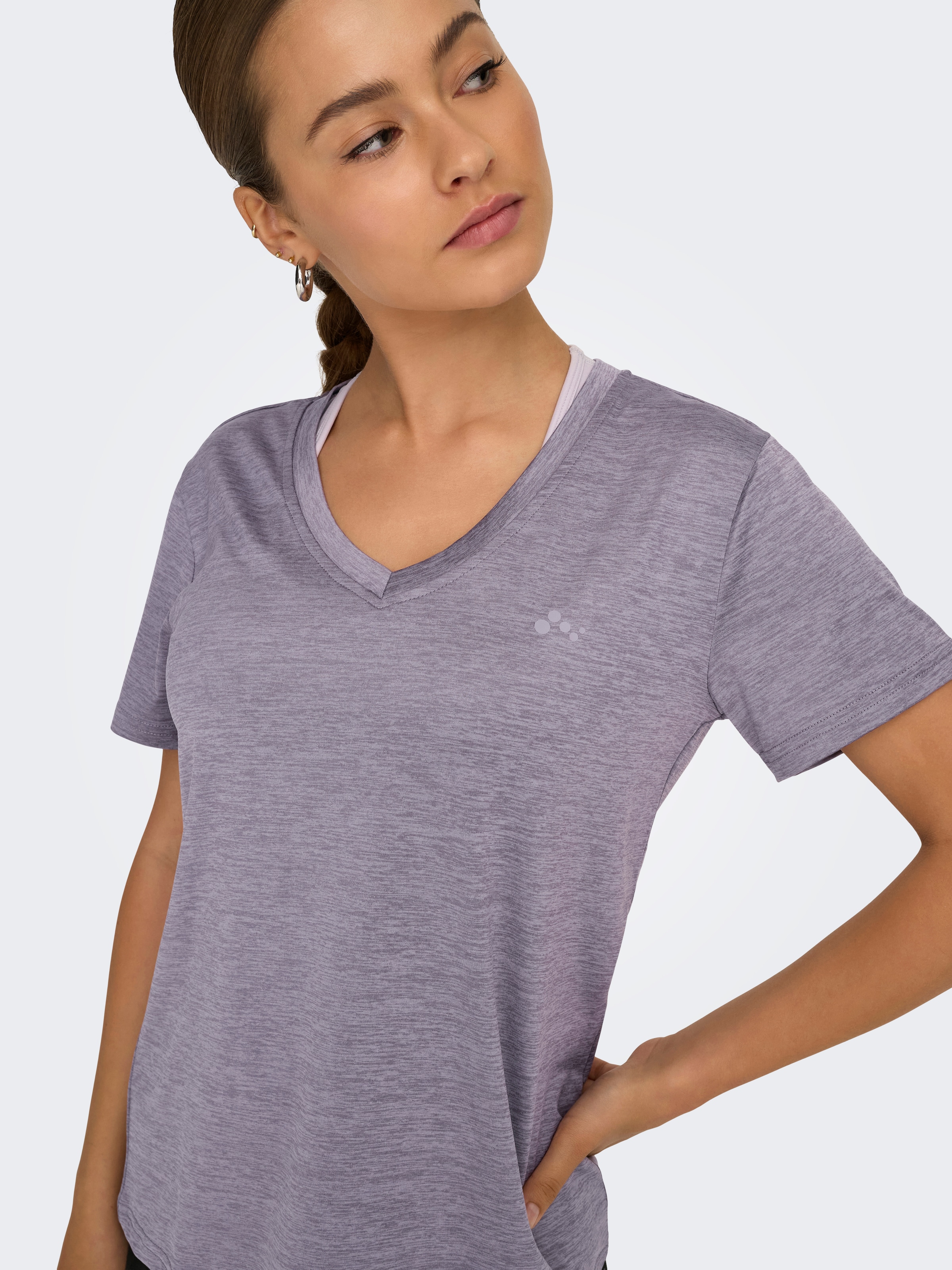 ONLY Play Trainingsshirt »ONPCORE LIFE VN SS REG TEE NOOS«, mit reflektierenden Details
