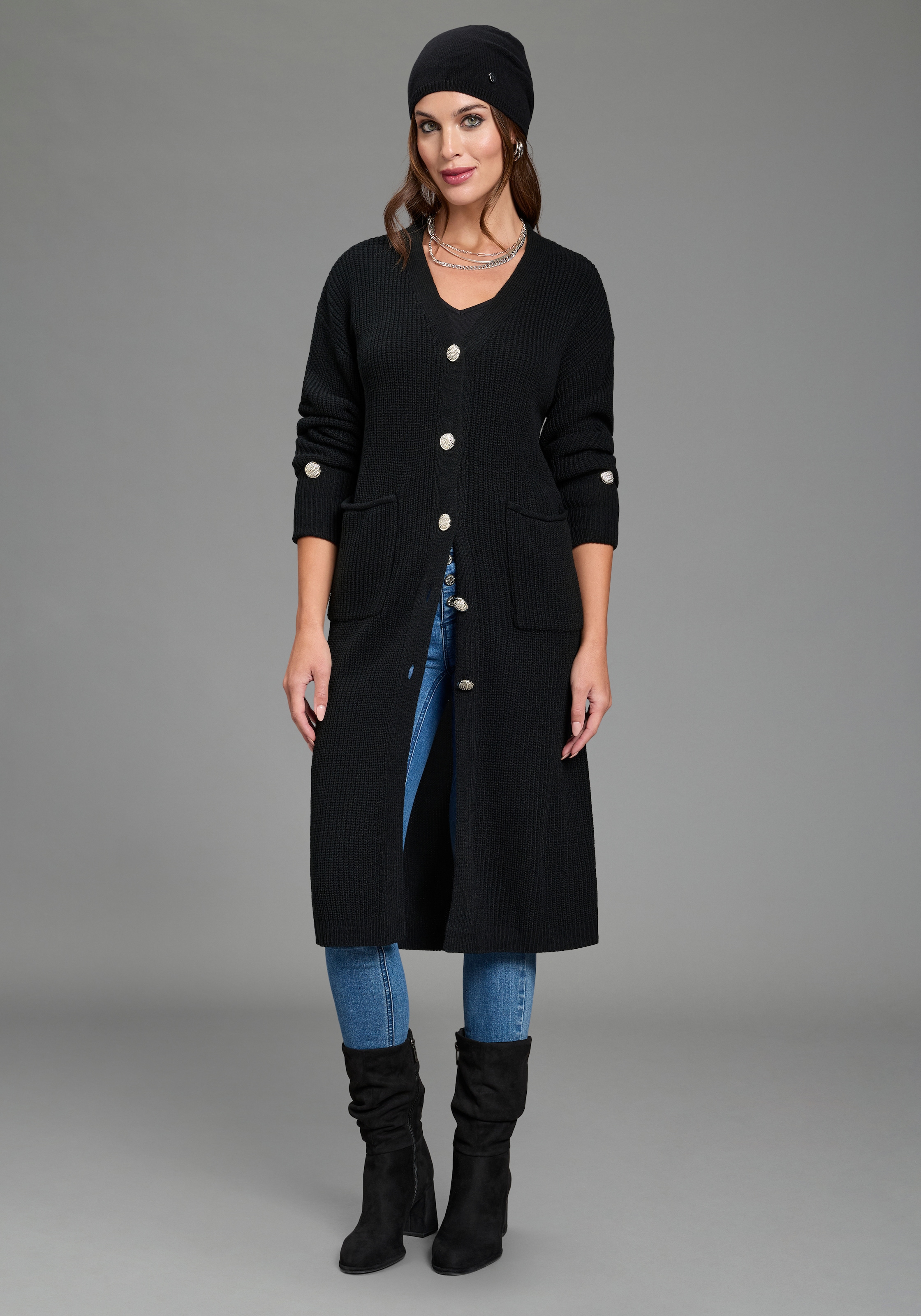 Bruno Banani Longstrickjacke Oversize-Passform, ca. Mitte Knie, mit Knöpfen, unifarben, ohne Kragen