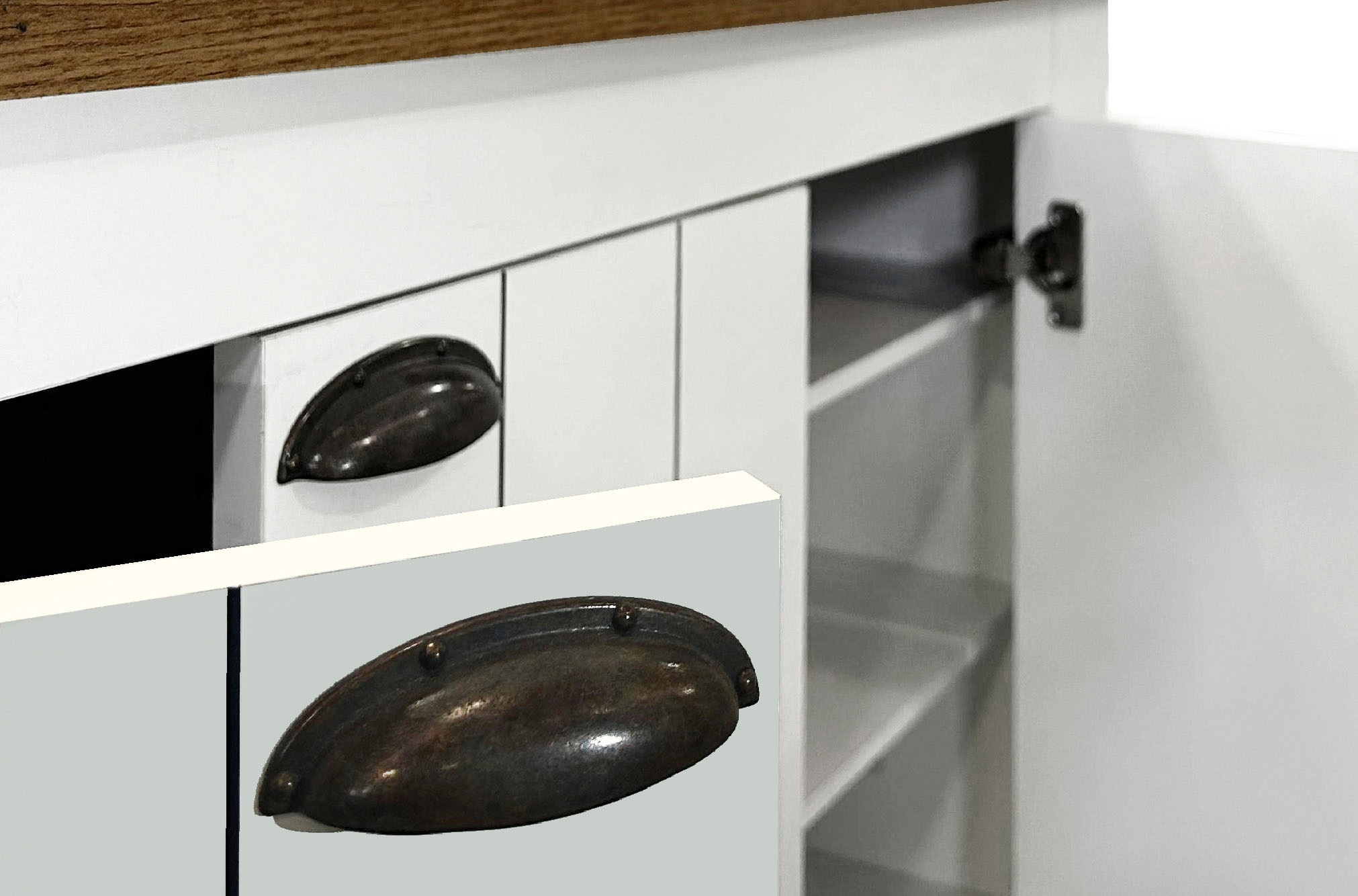 INOSIGN Schuhschrank »FIGO, Made in Italy – Schuhkommode,Schuhregal für ca. 60 Paar Schuhe«, (1 St.), 6-Türig, Siebdruck-dekorative Fräsungen, 20 Fächer, Höhe: 60 cm