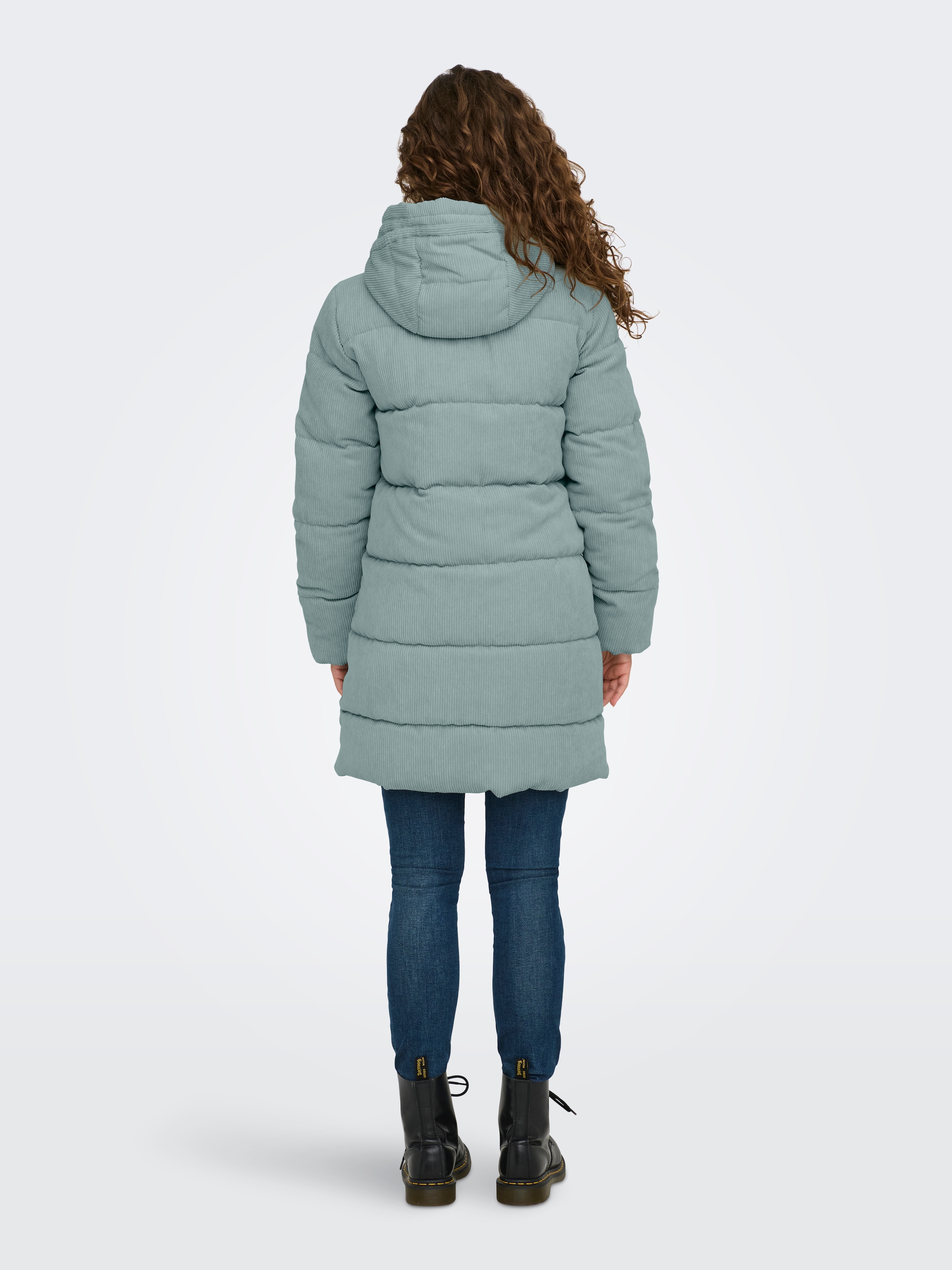 ONLY Steppjacke »ONLDOLLY LONG CORDUROY PUFFER OTW«, mit Kapuze, aus feinem Cordmaterial