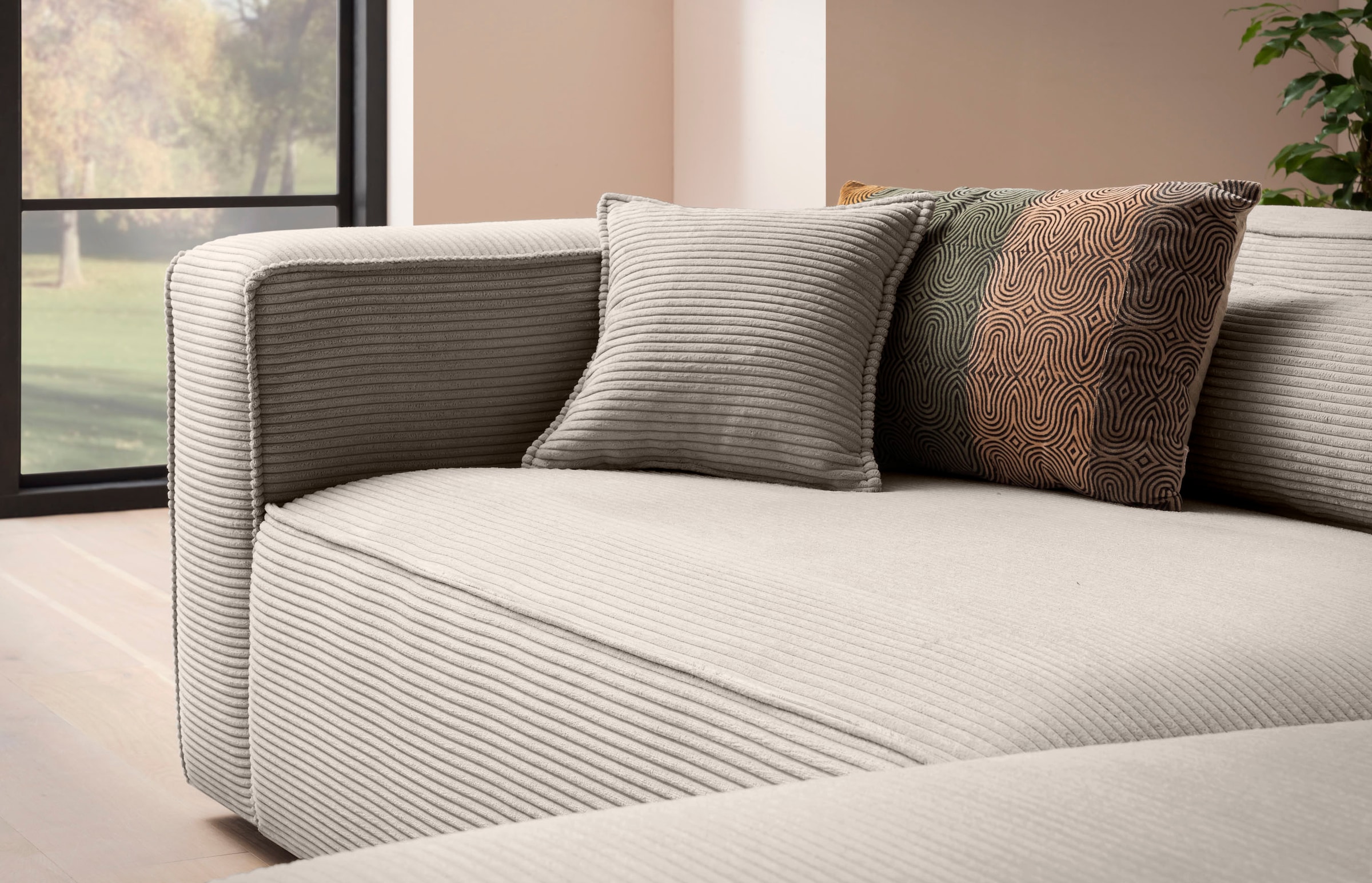 LeGer Home by Lena Gercke Polsterecke »PIARA XXL, L-Form, Schlaffunktion, Cord, Leinenoptik o. Strukturstoff«, Hocker stellbar zum Schlafsofa (Krokodilverbinder), tiefe Sitzfläche