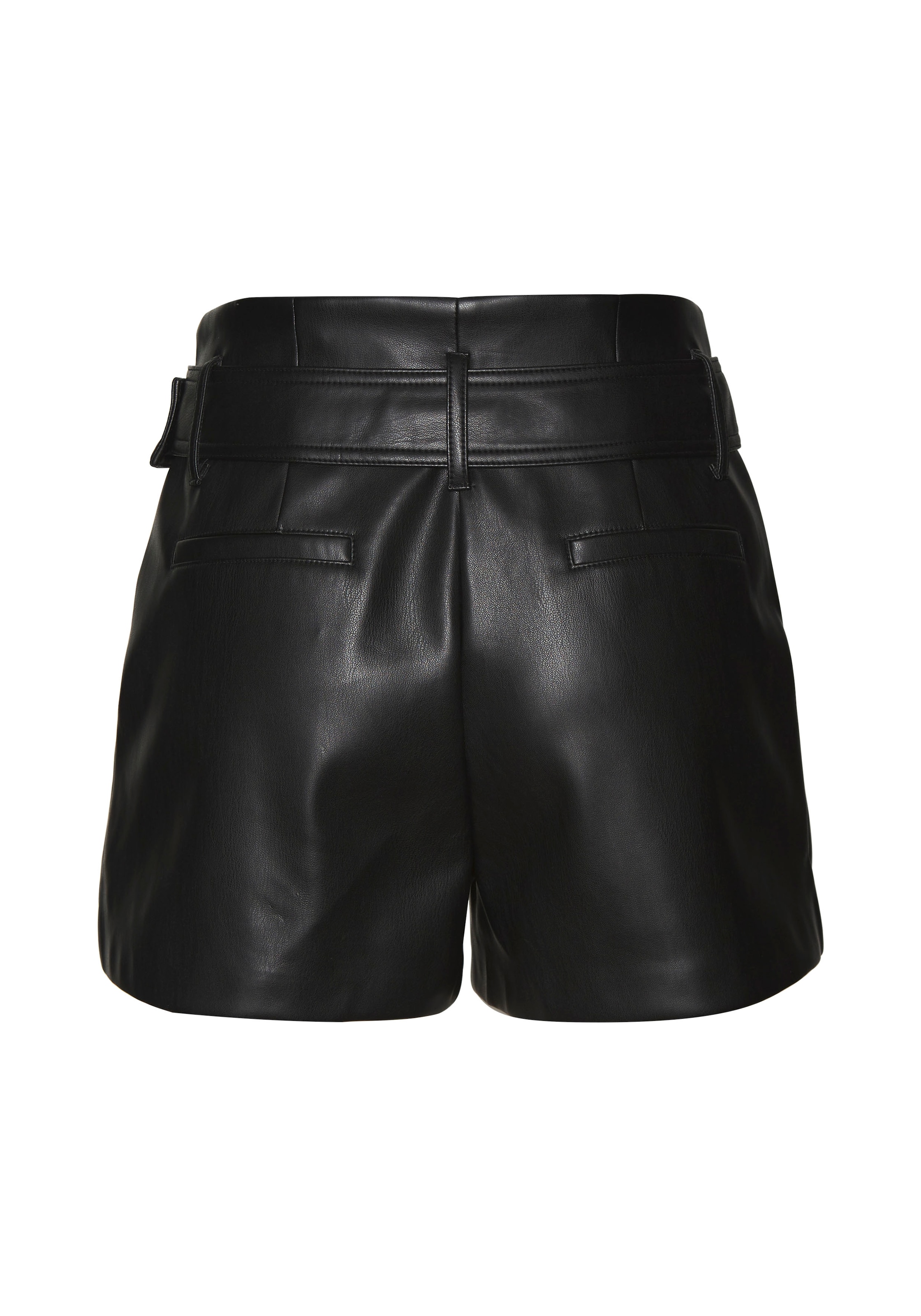 LASCANA Shorts, (mit Gürtel), aus Lederimitat, Kunstleder Shorts, elegant, modisch