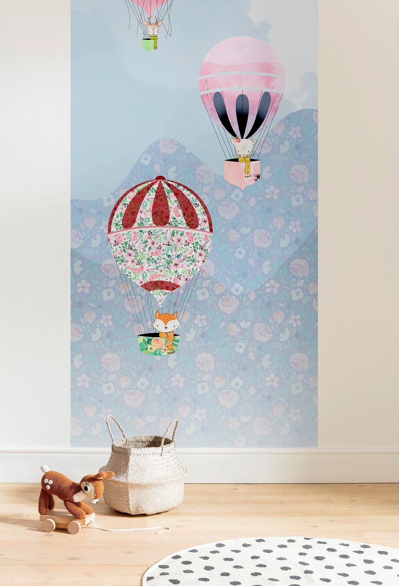 Komar Vliestapete »Happy Balloon«, (Breite x Höhe), Vliestapete, 100 cm Bahnbreite