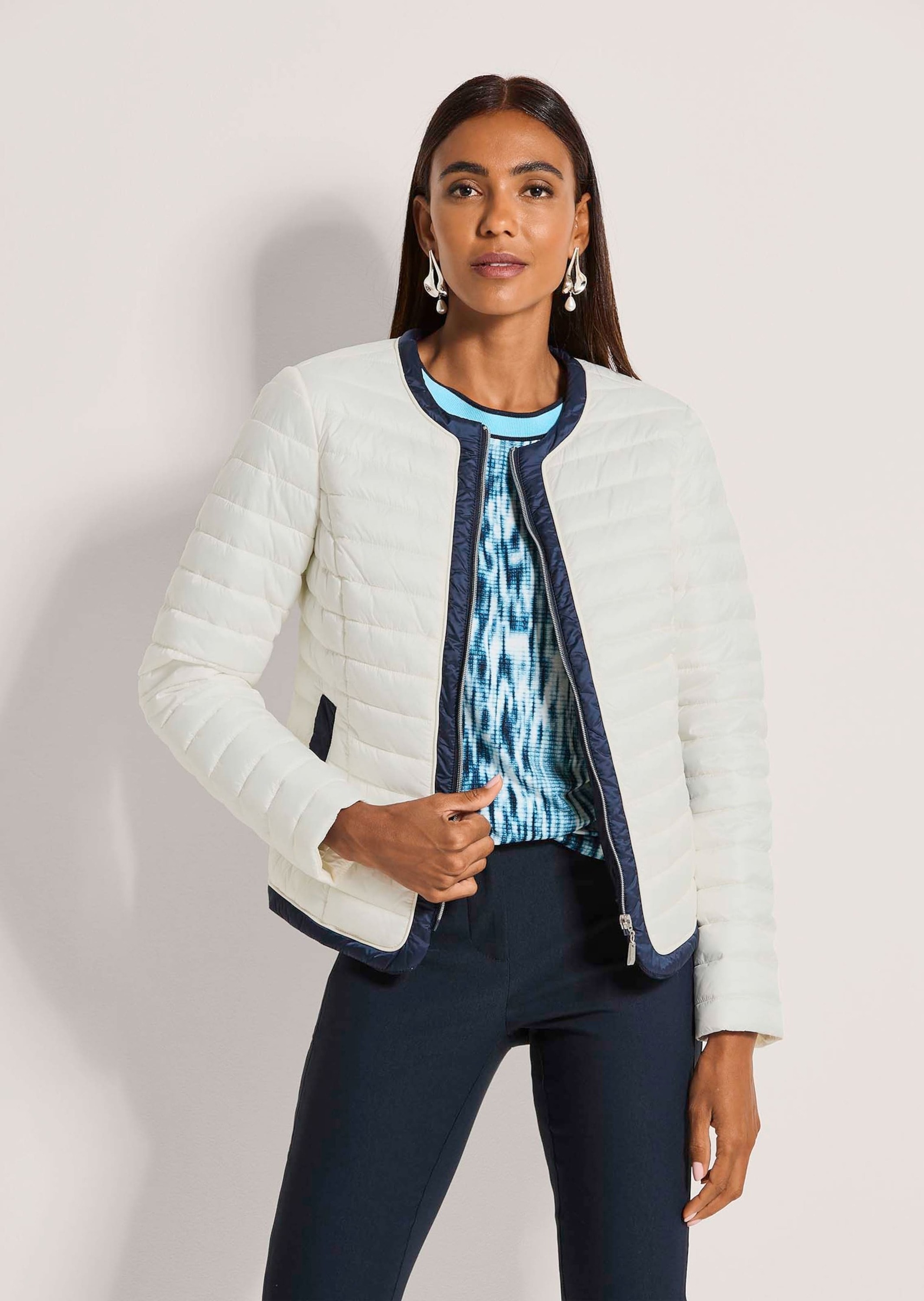 MADELEINE Kurzjacke »Steppjacke Leichte Übergangsjacke mit Fütterung« Sandwichsteppung