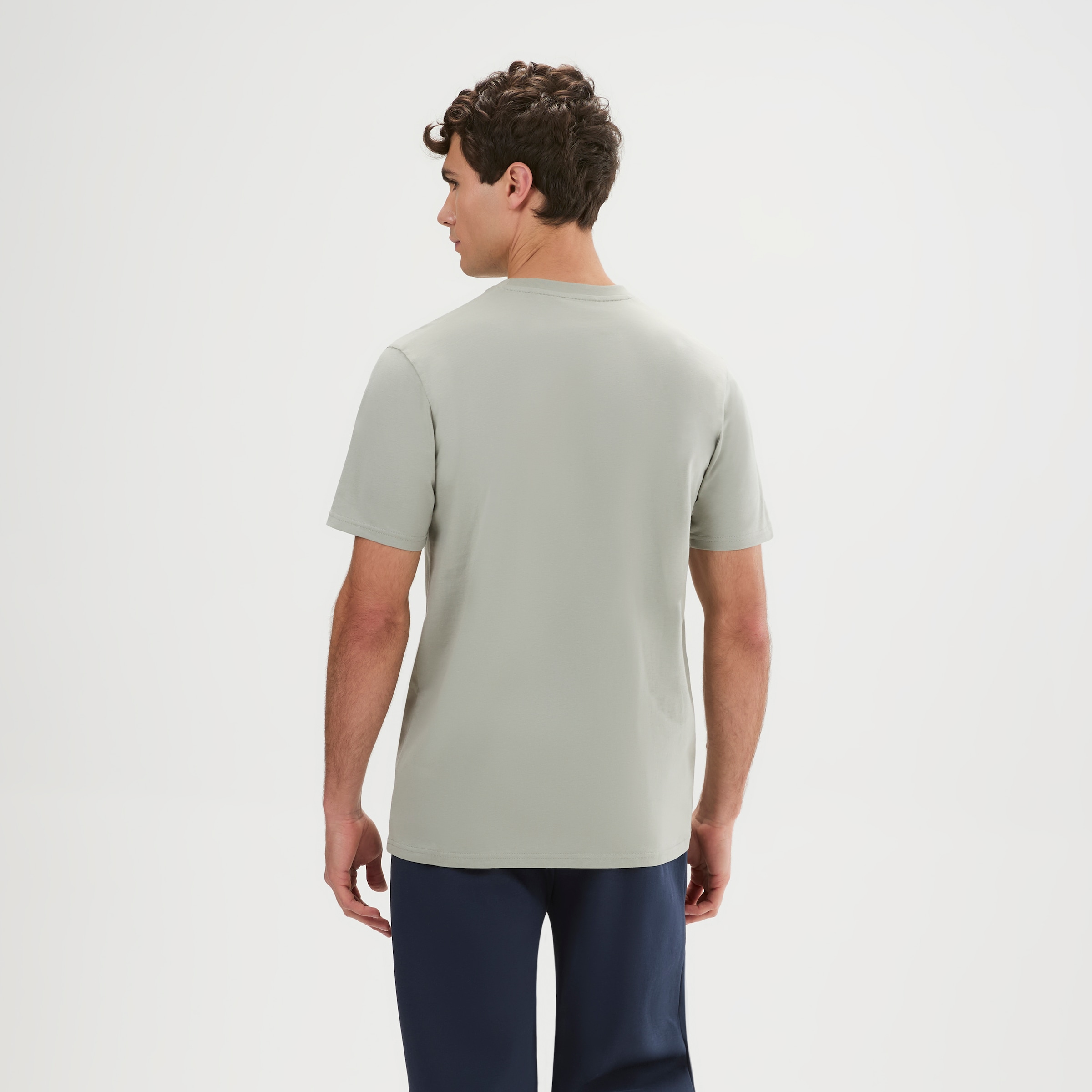 Ellesse T-Shirt »PRADO 2 TEE« sportliches Shirt, für sportliche Aktivitäten und Freizeit