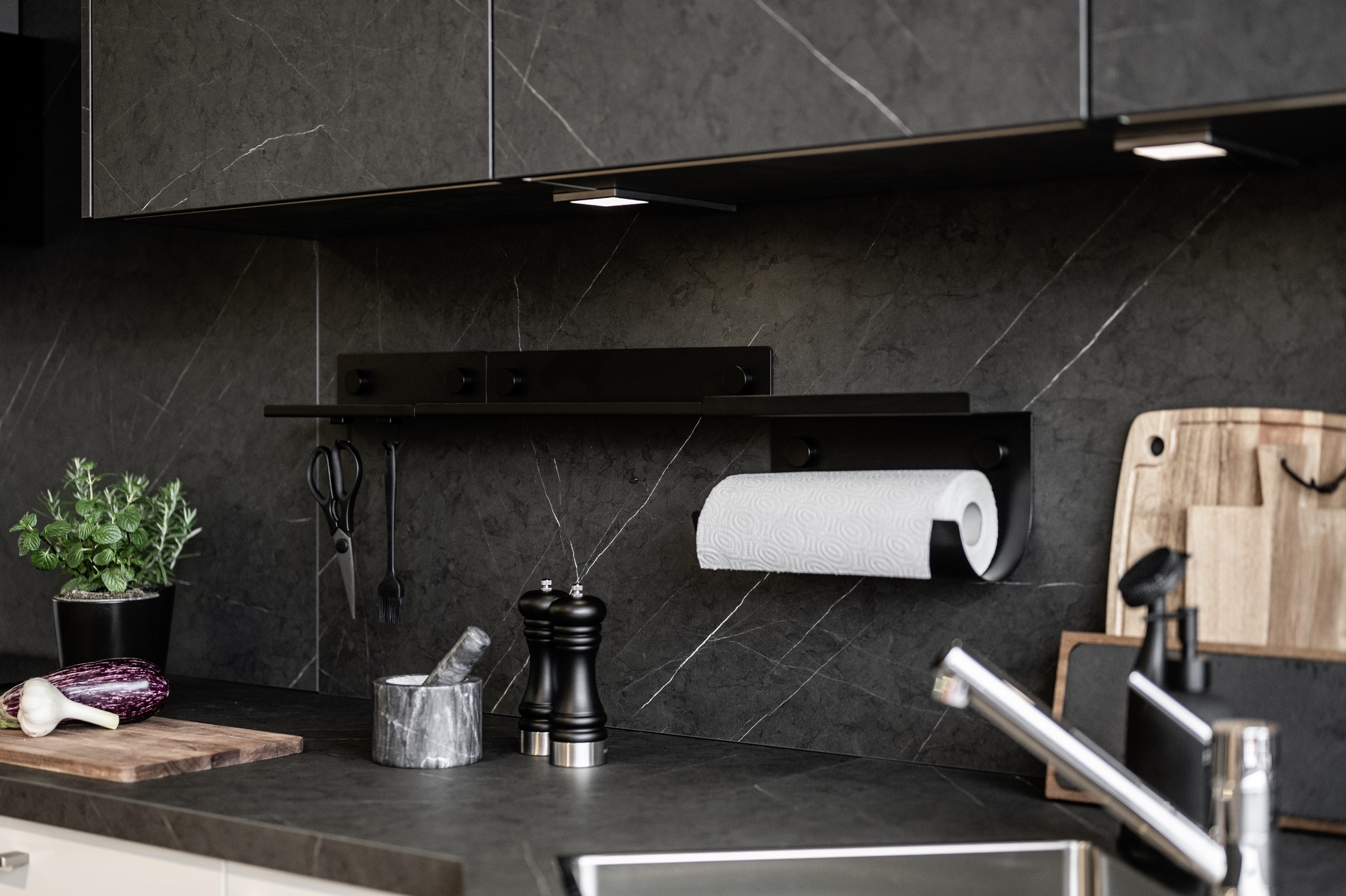 WENKO Küchenregal »Modell Jet M«, Regal für die Wand, Industrial Style, pulverbeschichtetes Metall