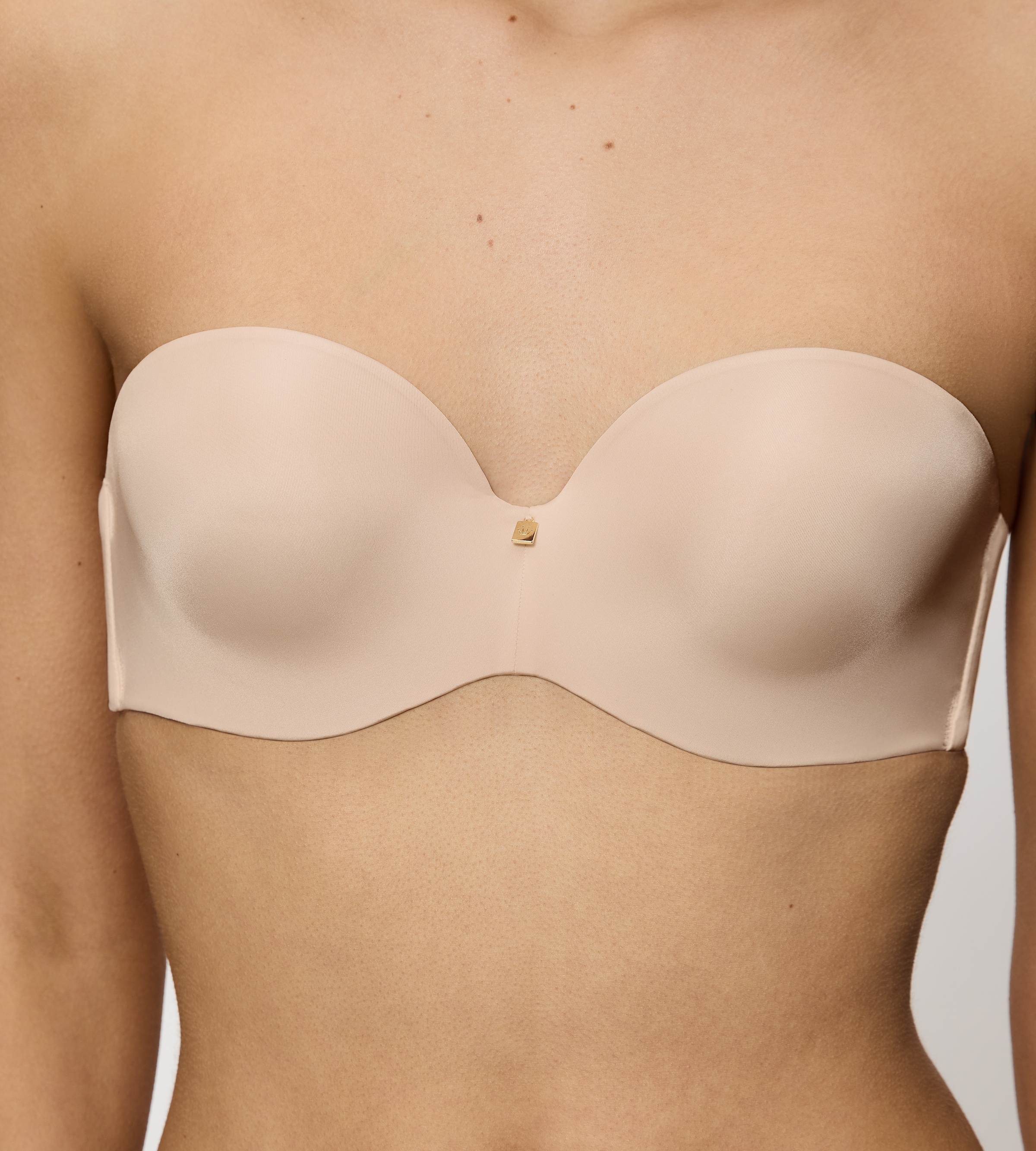 Triumph Balconette-BH »Body Make-Up Essentials« Stretch-Spitze, Multiway-Träger abnehmbar, weich, feminin