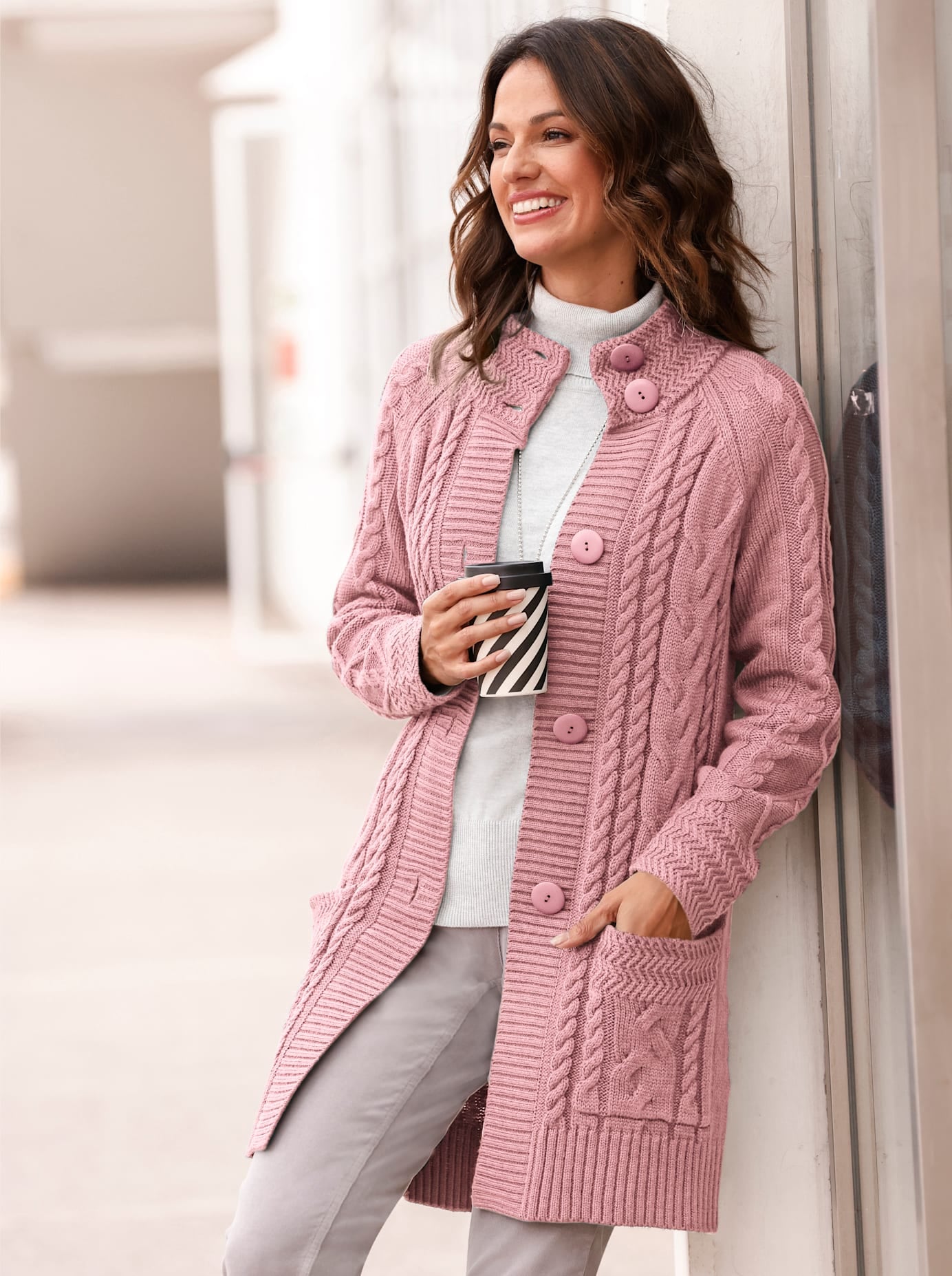 Inspirationen Damen Strickjacke in lila, Größe 44