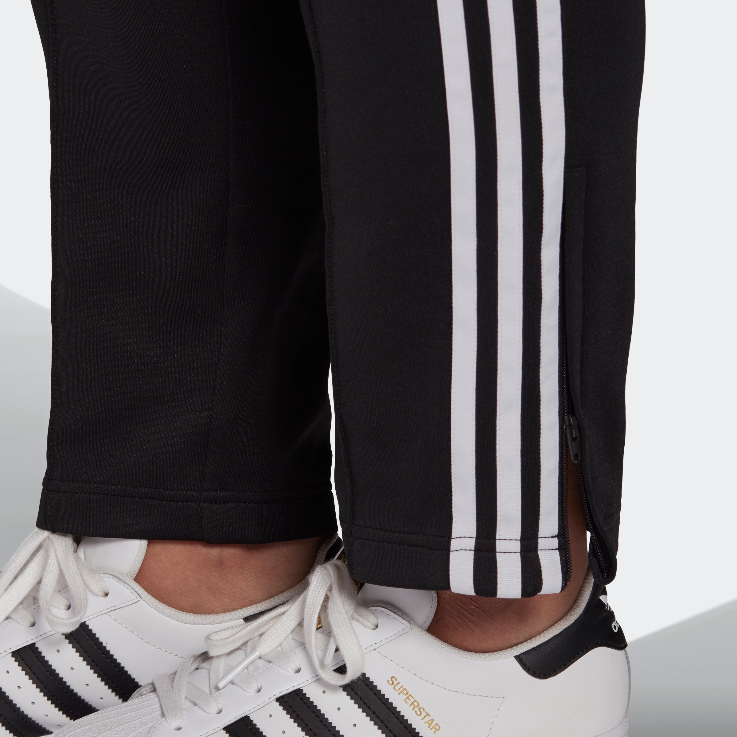 adidas Originals Trainingshose »SST PANTS PB«, (1 tlg.) online bei OTTO