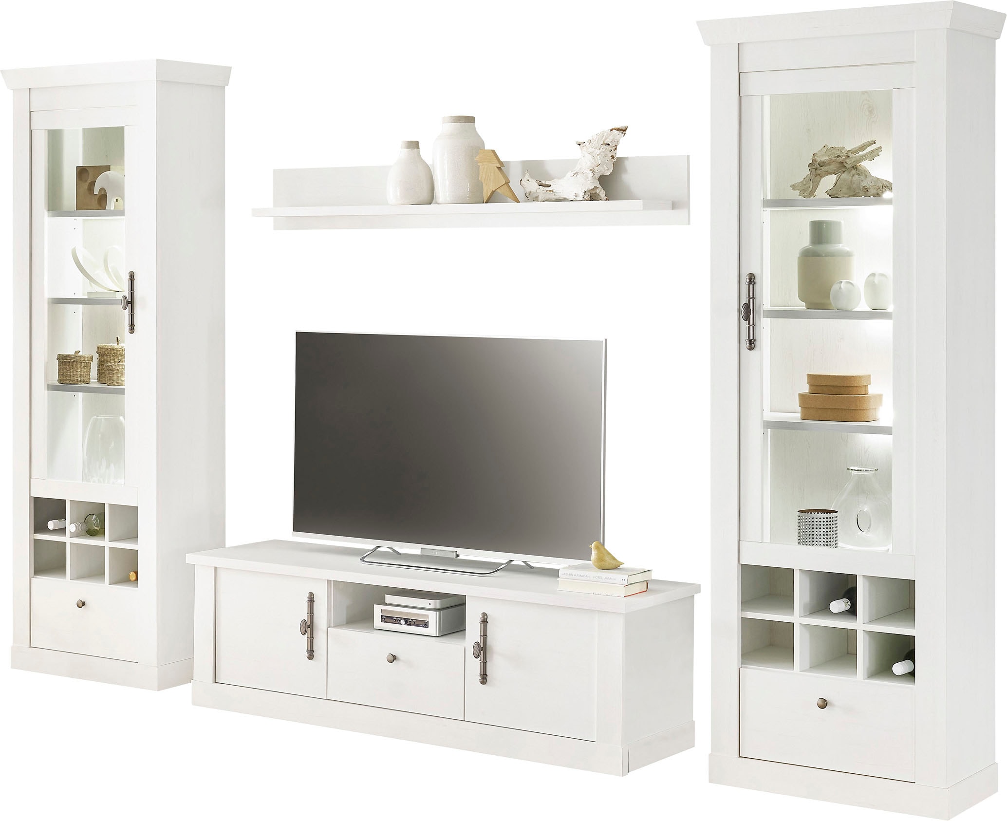 Home affaire Wohnwand »RAVENNA«, (4 St.), im romantischen Landhausstil, Griffe aus Metall, Softclose-Funktion