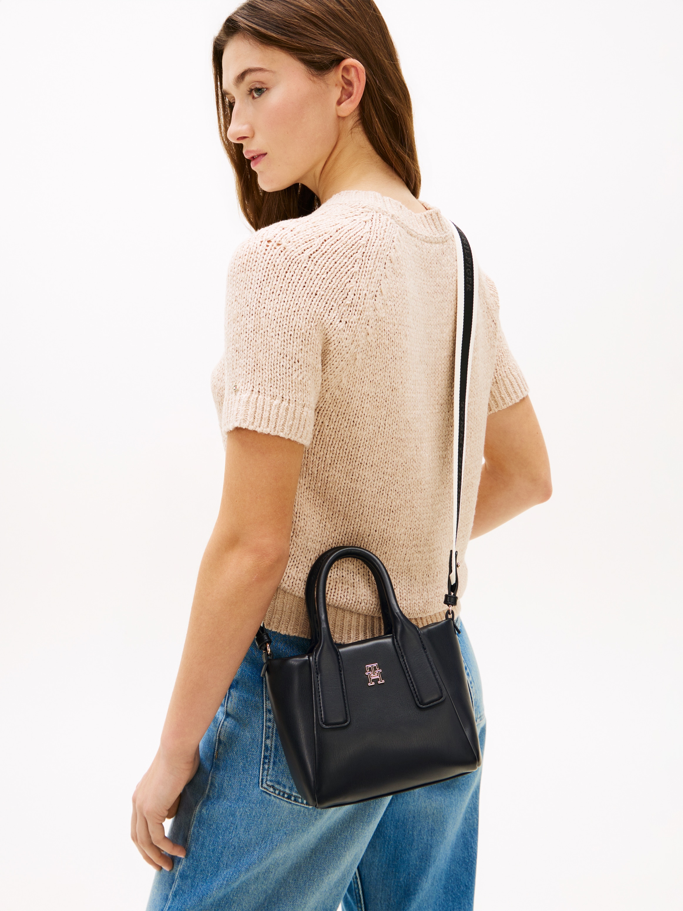 Tommy Hilfiger Tragetasche »TH ESSENTIAL MINI TOTE« Damen Handtasche, Umhängetasche, Schultertasche mit edlem TH-Logo