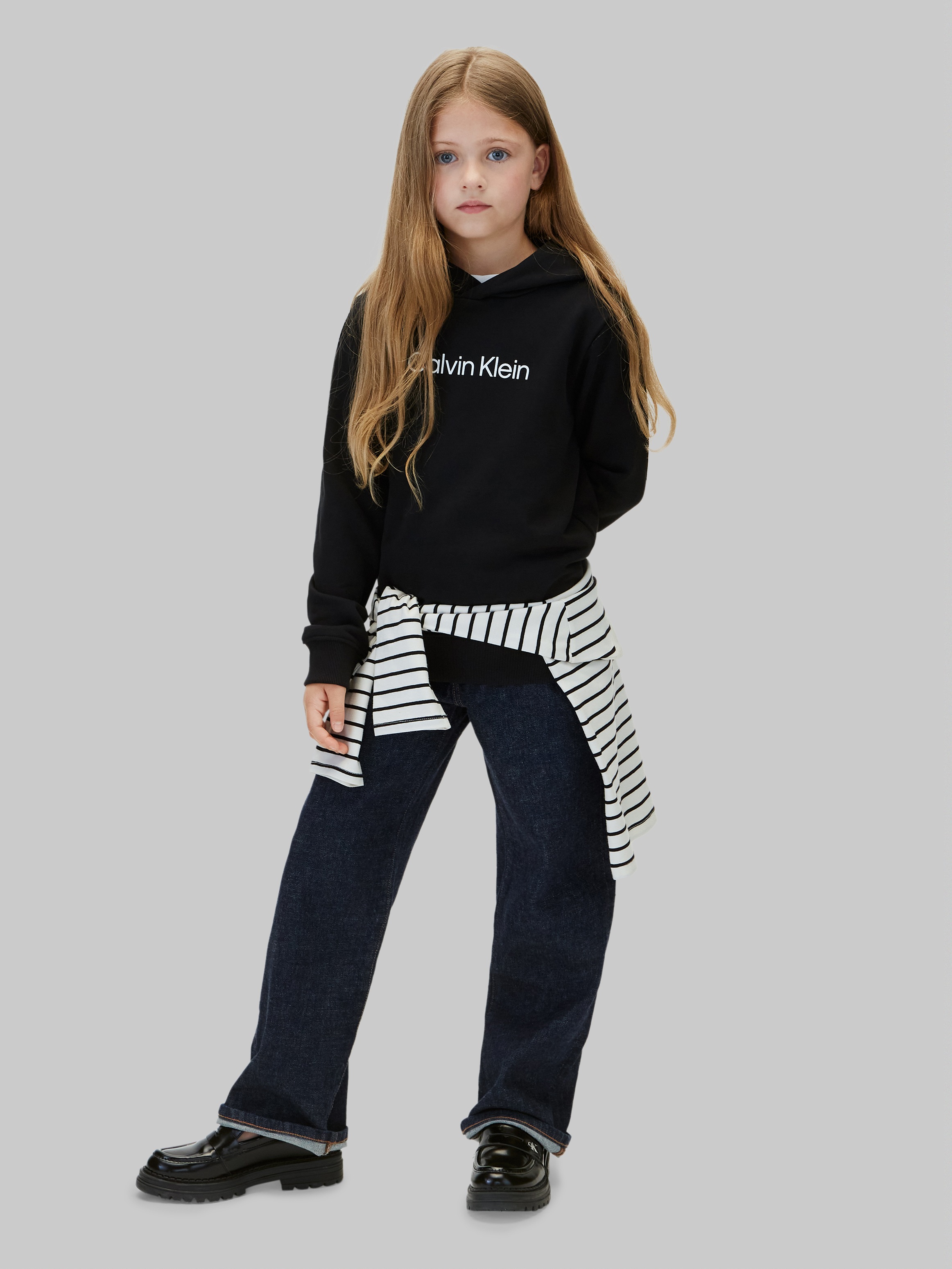 Calvin Klein Kapuzensweatshirt »LOGO REGULAR TERRY HOODIE«, Regular fit, Logoschriftzug
