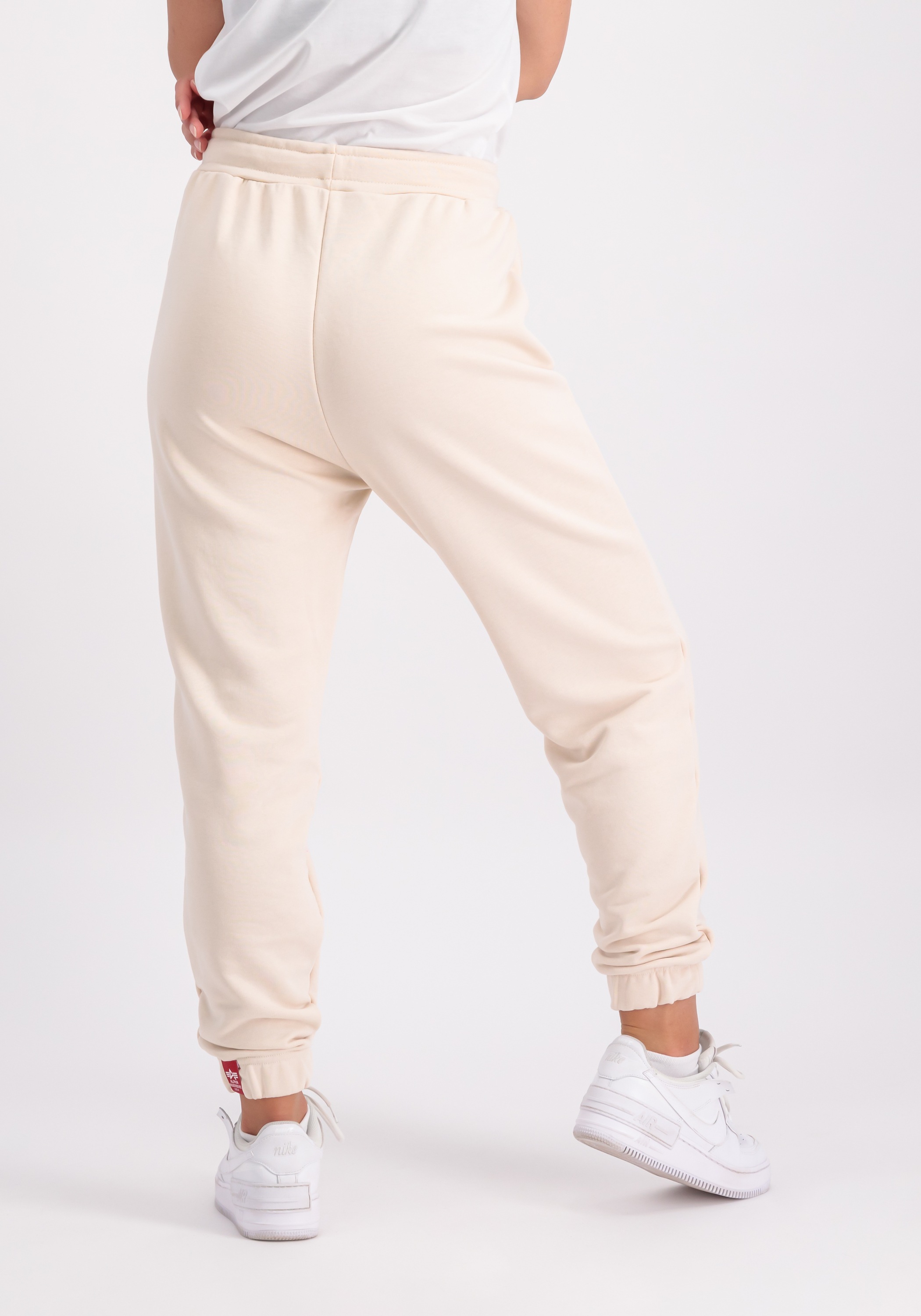 Alpha Industries Jogginghose »Alpha Industries Women - Jogger Basic Jogger Small Logo Wmn«