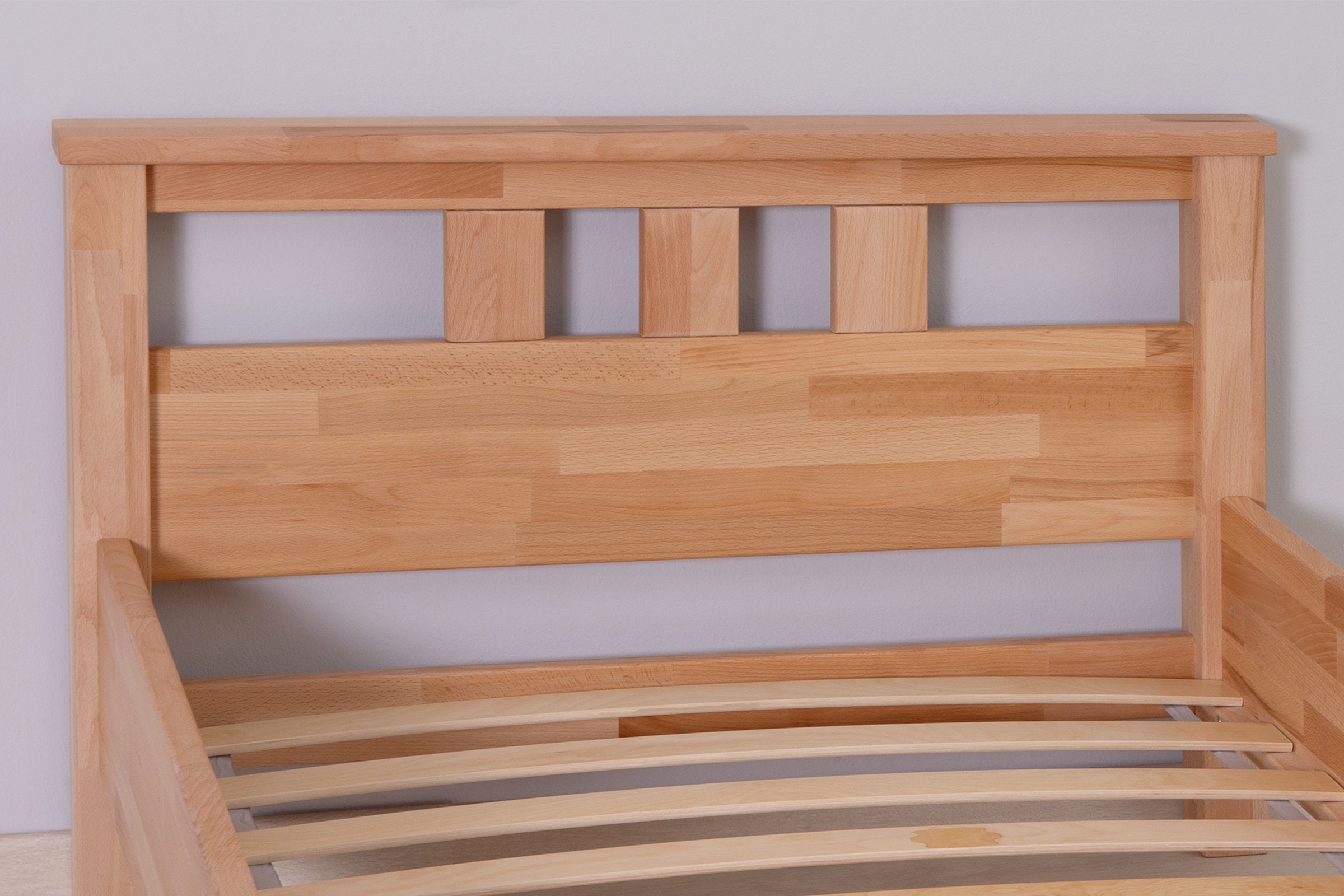 Ticaa Massivholzbett »Merci« Doppelbett, aus Buche Massivholz, inkl. Rollrost