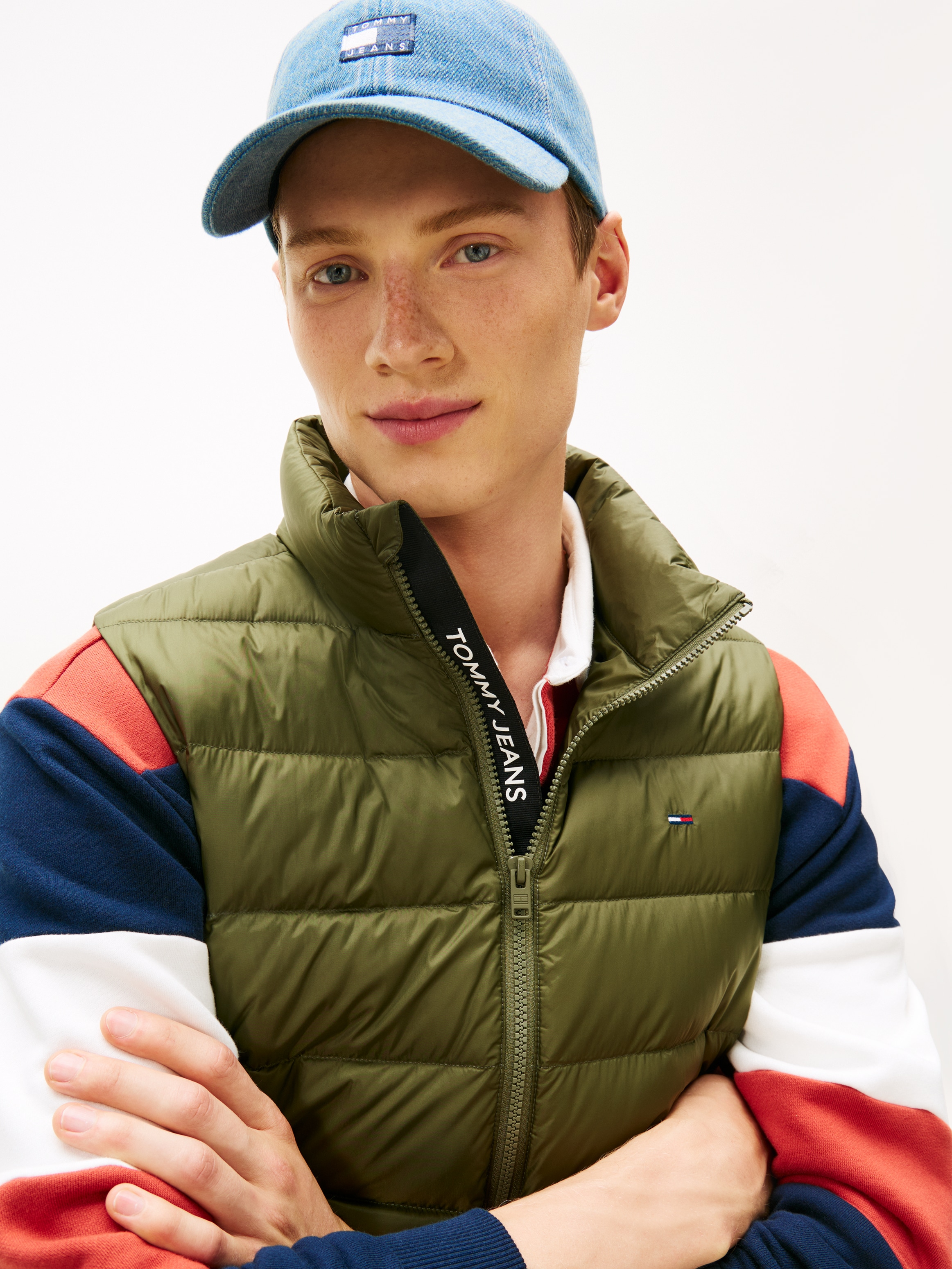 Tommy Jeans Steppweste »TJM LT DOWN VEST EXT« mit Daunenwattierung