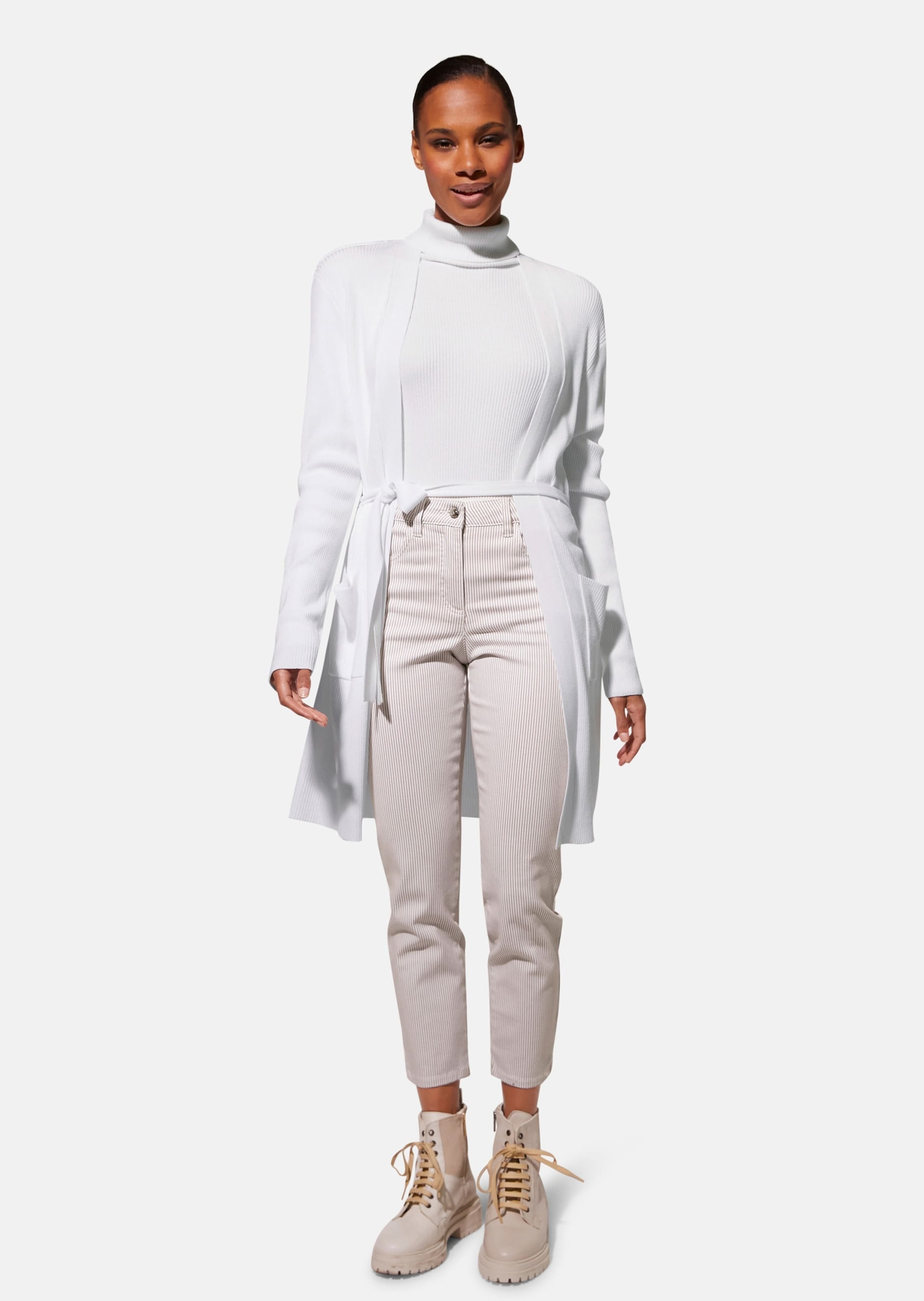 MADELEINE Strickjacke »Strickjacke Lange Strickjacke mit Bindeband«