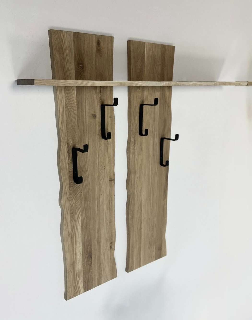 OTTO home Garderobenpaneel »Brodi« B/T/H: 160/20/17 cm,  aus massiver Eiche, FSC®-zertifiziert