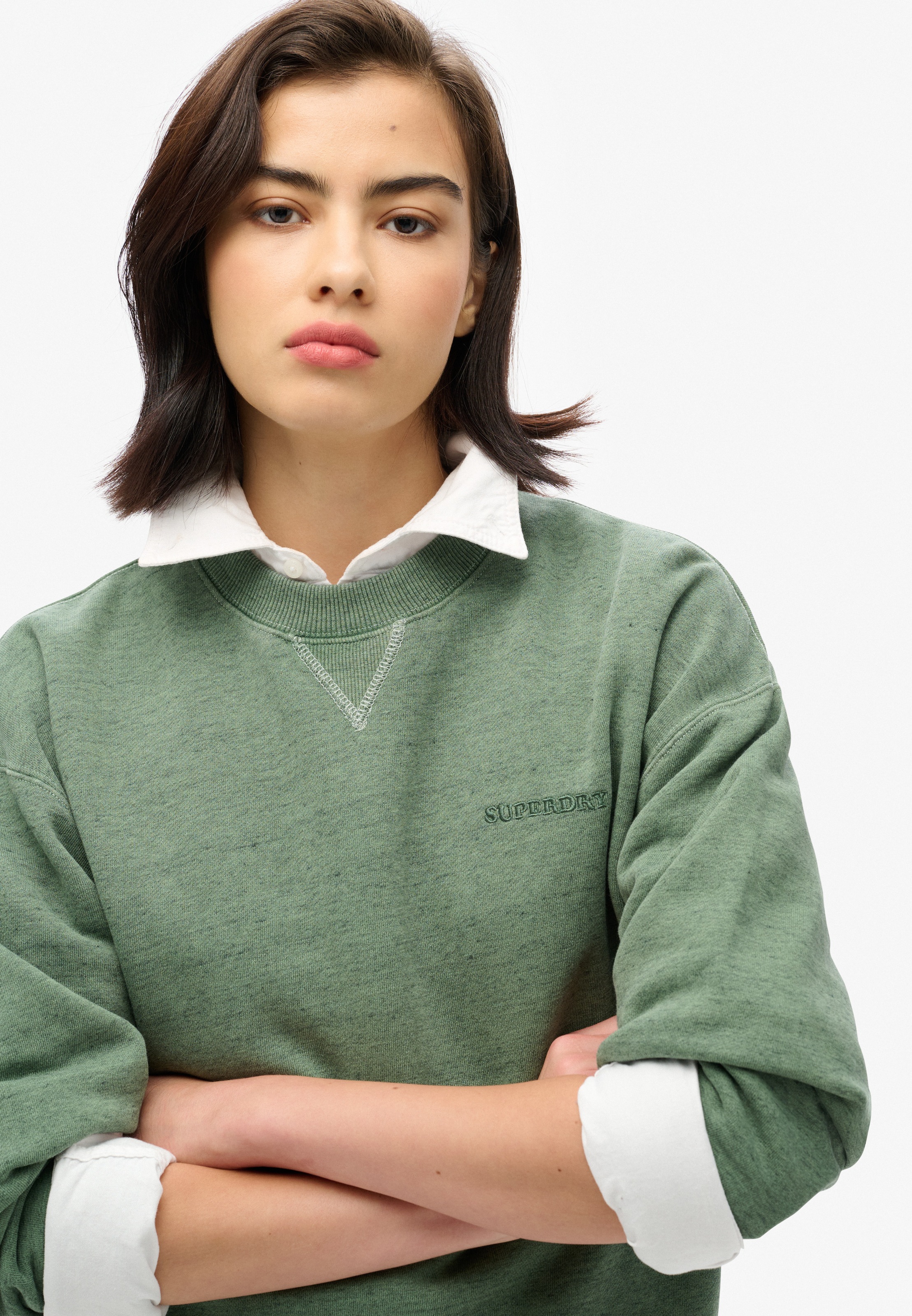 Superdry Sweatshirt »ESSENTIAL LOGO OVERDYED SWEAT«